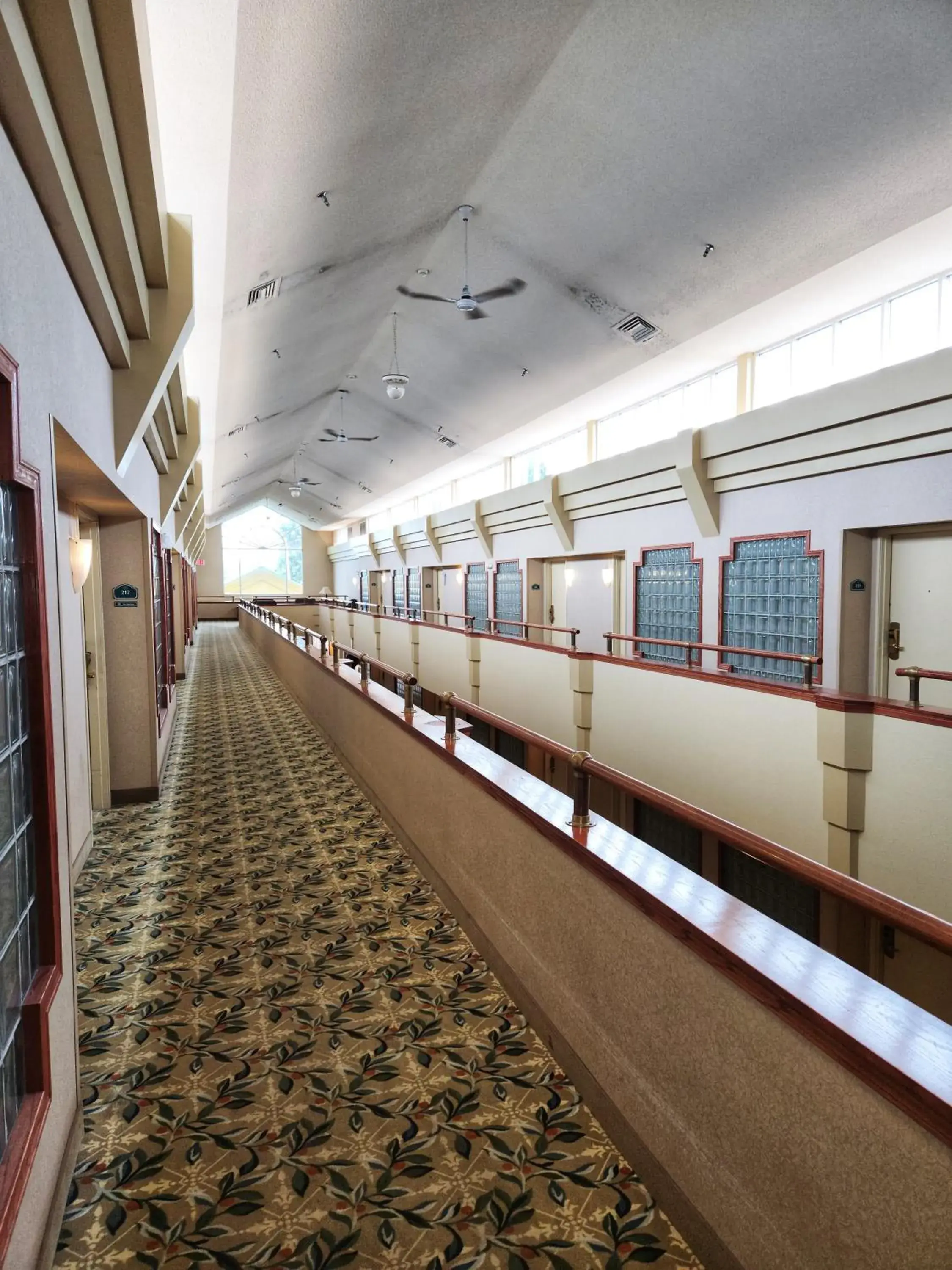 Property building in La Quinta by Wyndham Appleton College Avenue Property building in La Quinta by Wyndham Appleton College Avenue