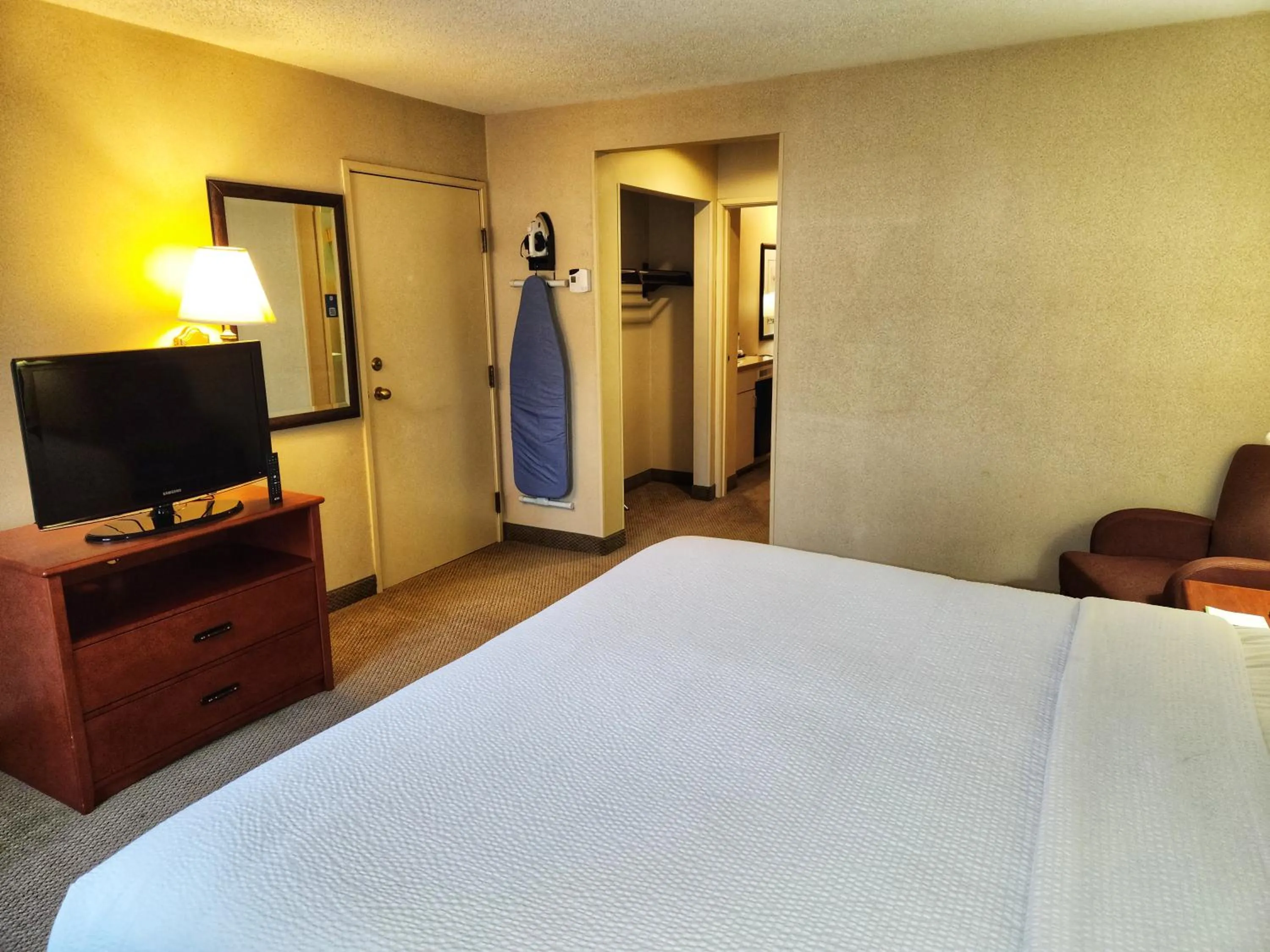 Bed in La Quinta by Wyndham Appleton College Avenue