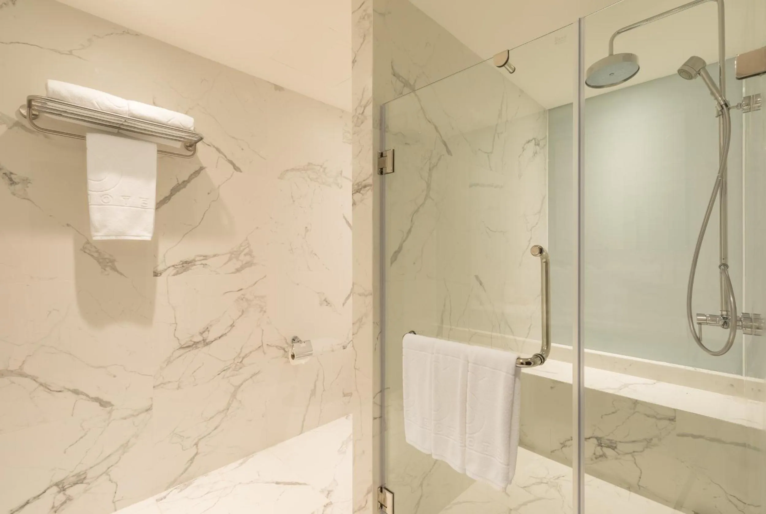 Bathroom in S Ram Leisure Hotel