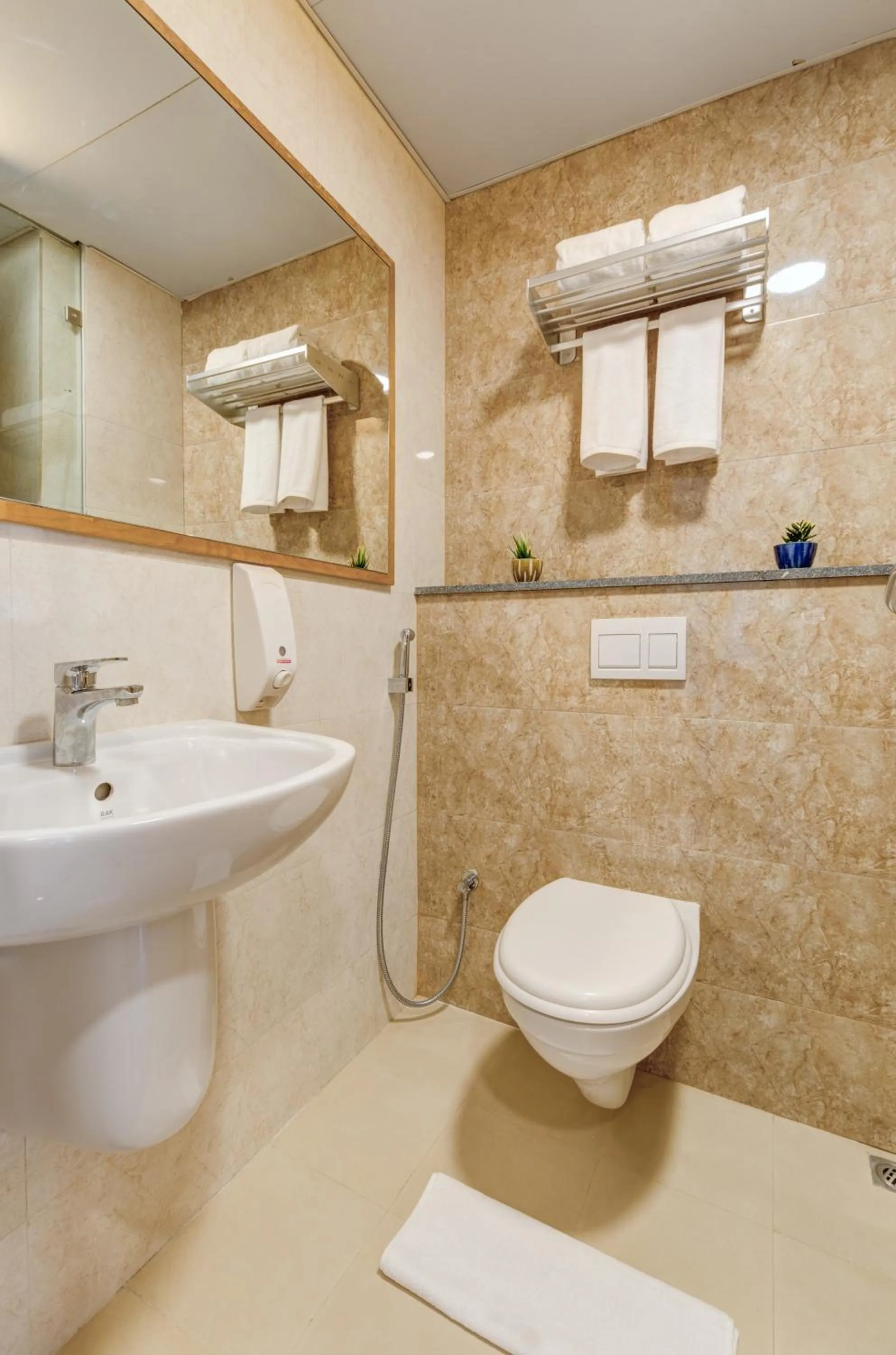 Toilet in Ginger Surat City Centre