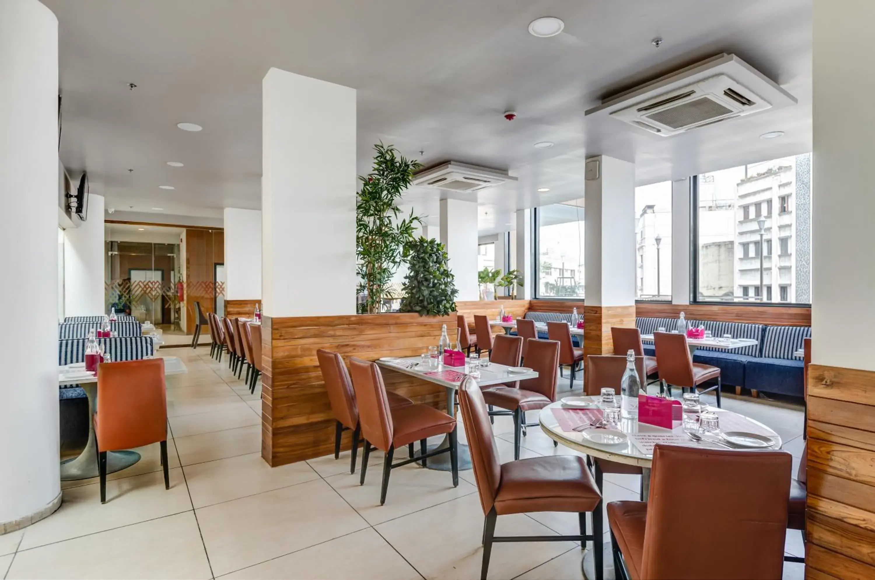 Restaurant/places to eat in Ginger Surat City Centre Restaurant/places to eat in Ginger Surat City Centre