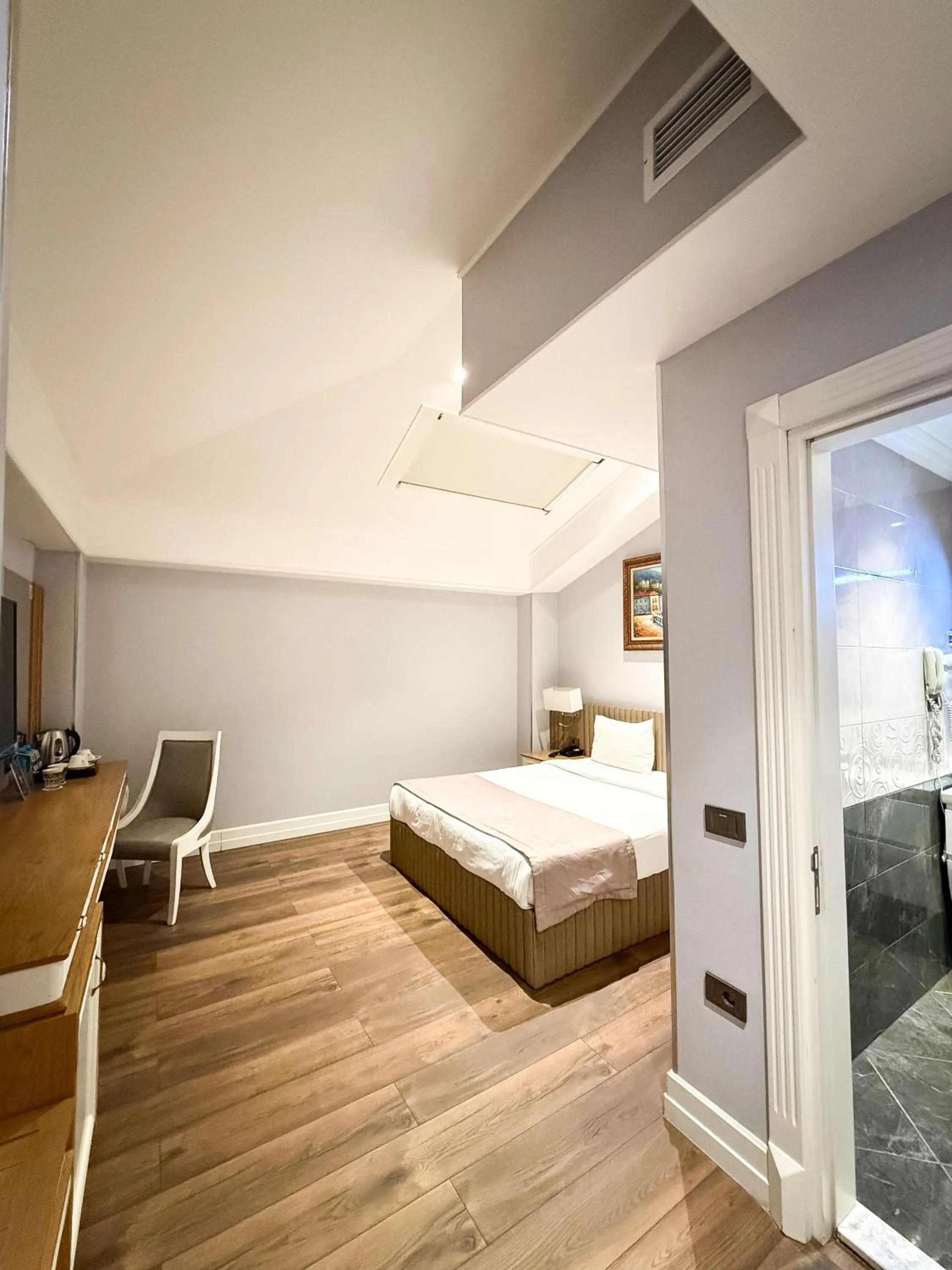 Bed in Theatrum Hotel Baku