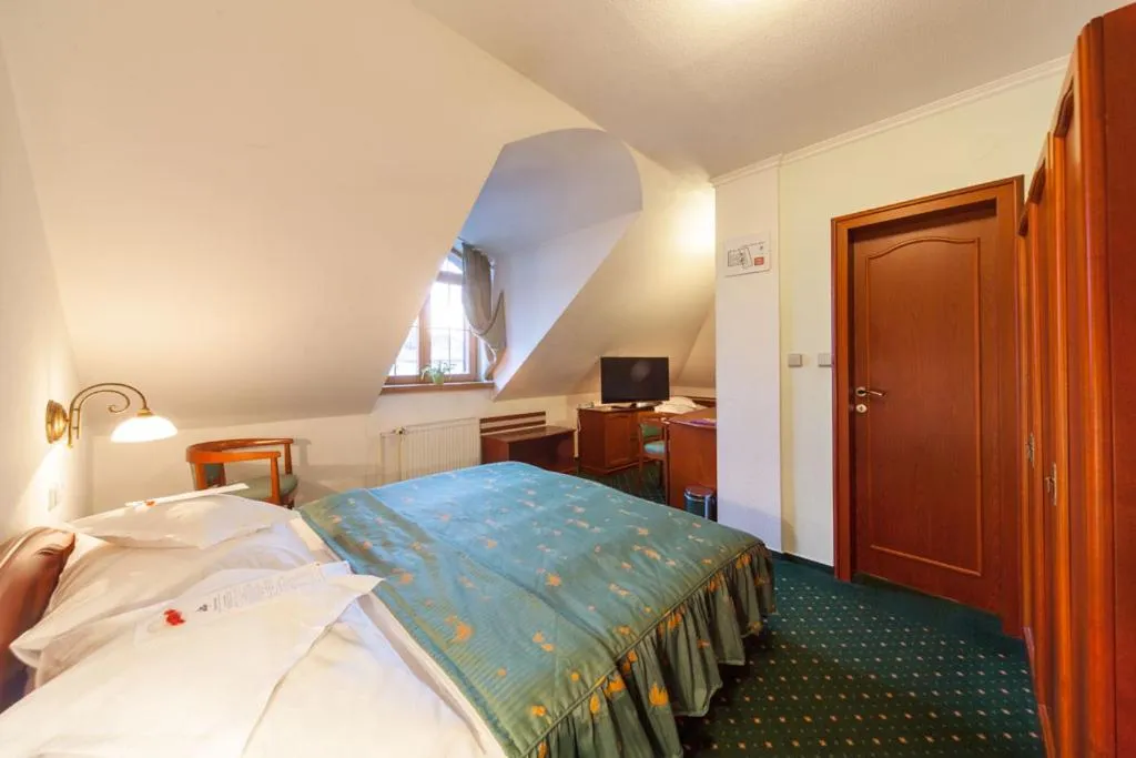 Photo of the whole room, Bed in AGH Hotel