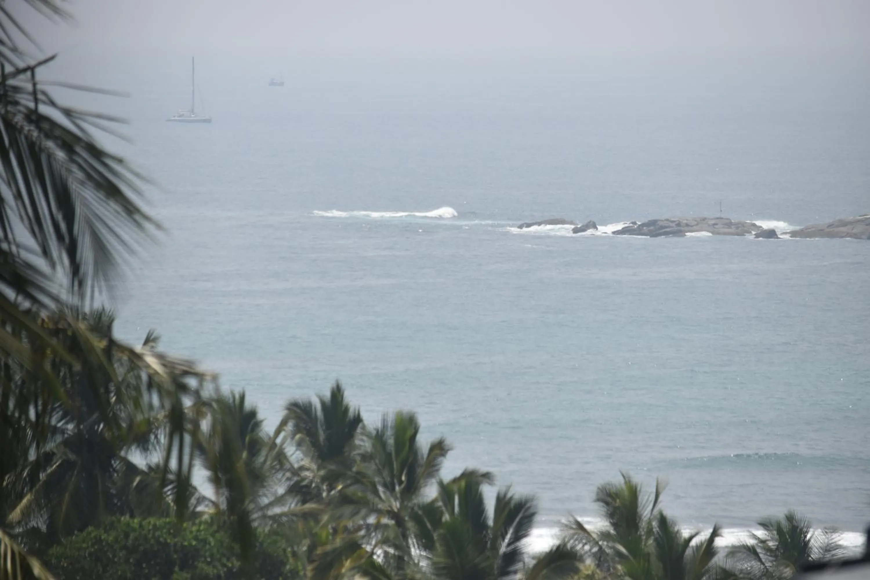 Hill cottage - ocean view