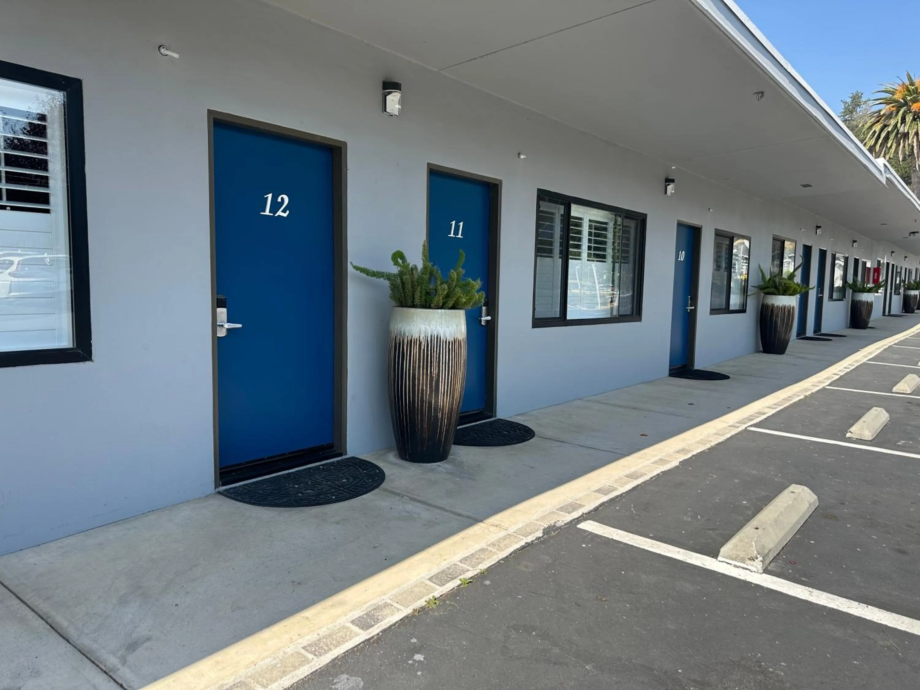 Property building in Cambria Palms Motel