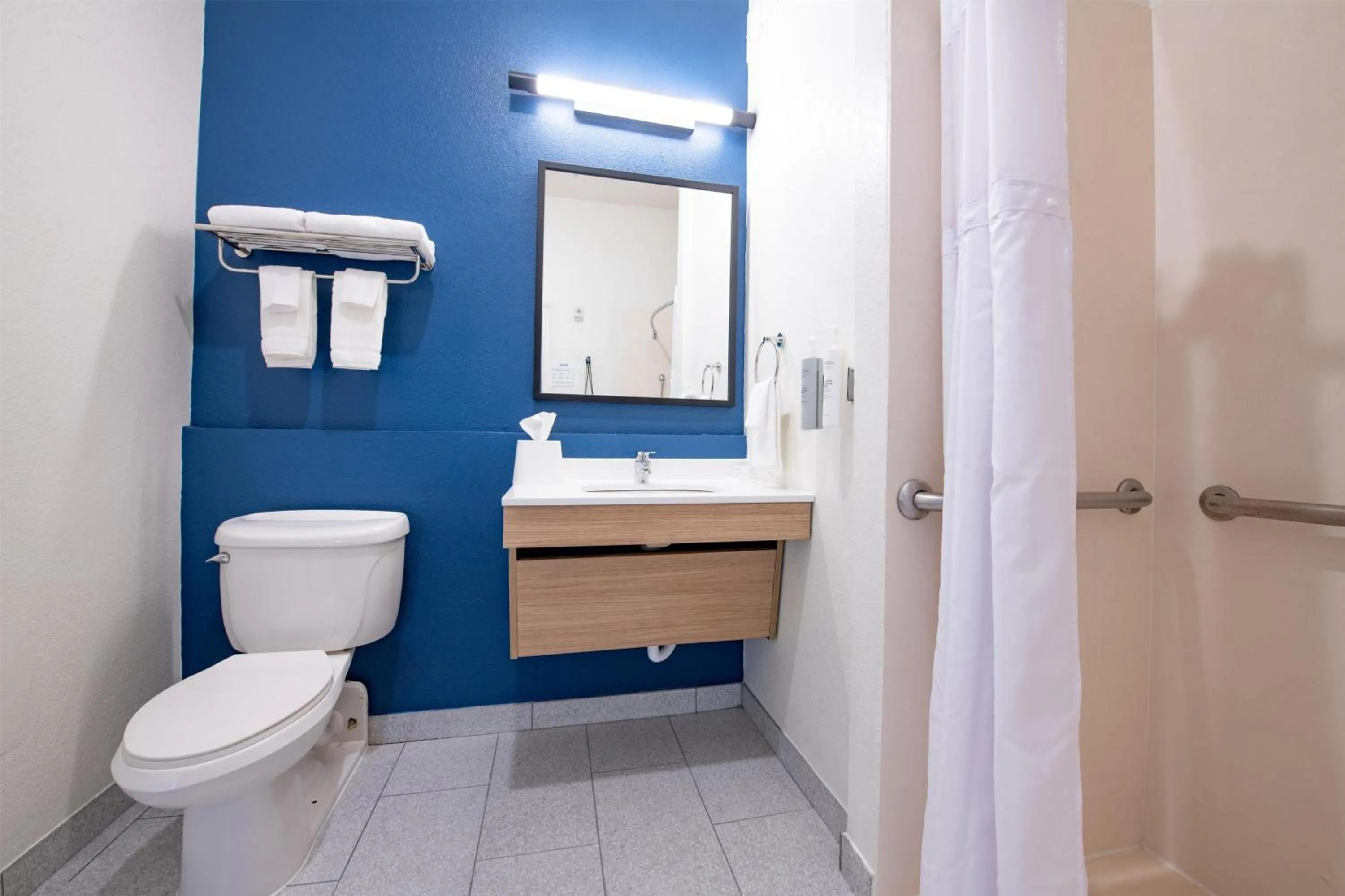 Bathroom in Spark By Hilton Lafayette South