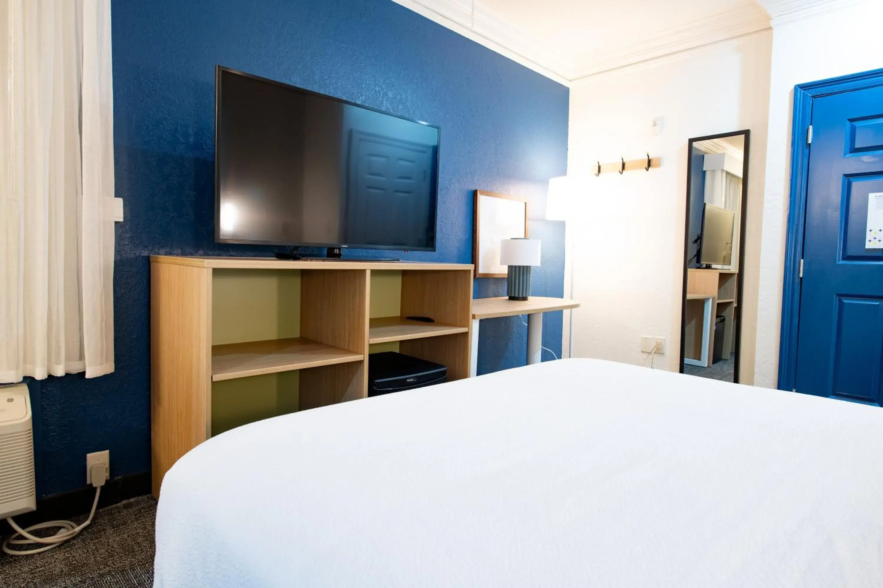 Property building, Bed in Spark By Hilton Lafayette South Property building, Bed in Spark By Hilton Lafayette South