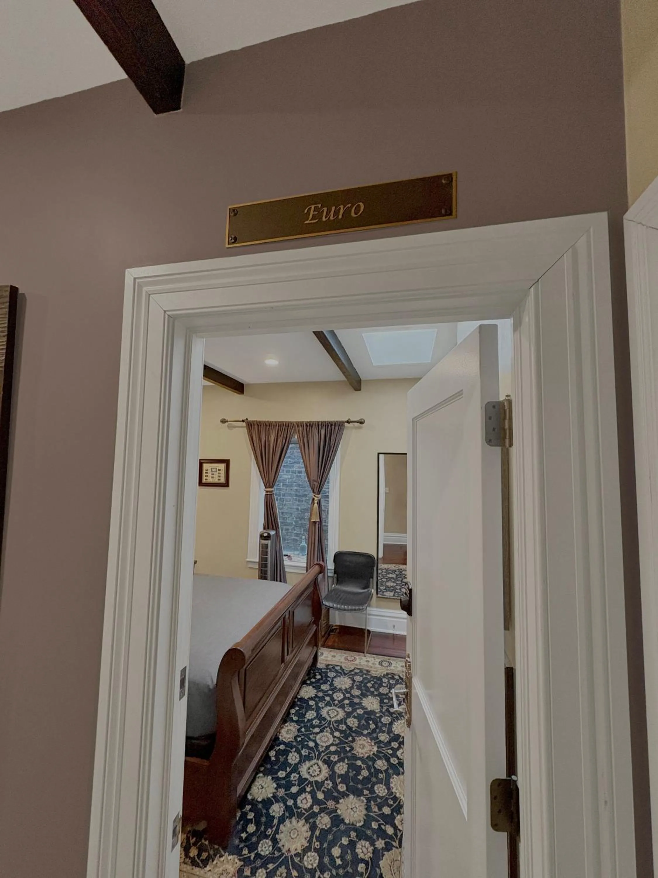 Bed in Villa D' Citta