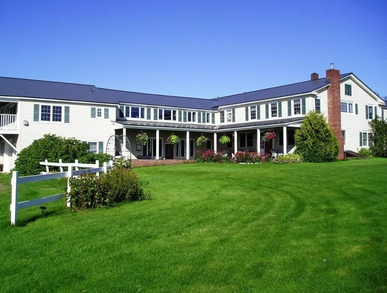 Cooper Hill Inn