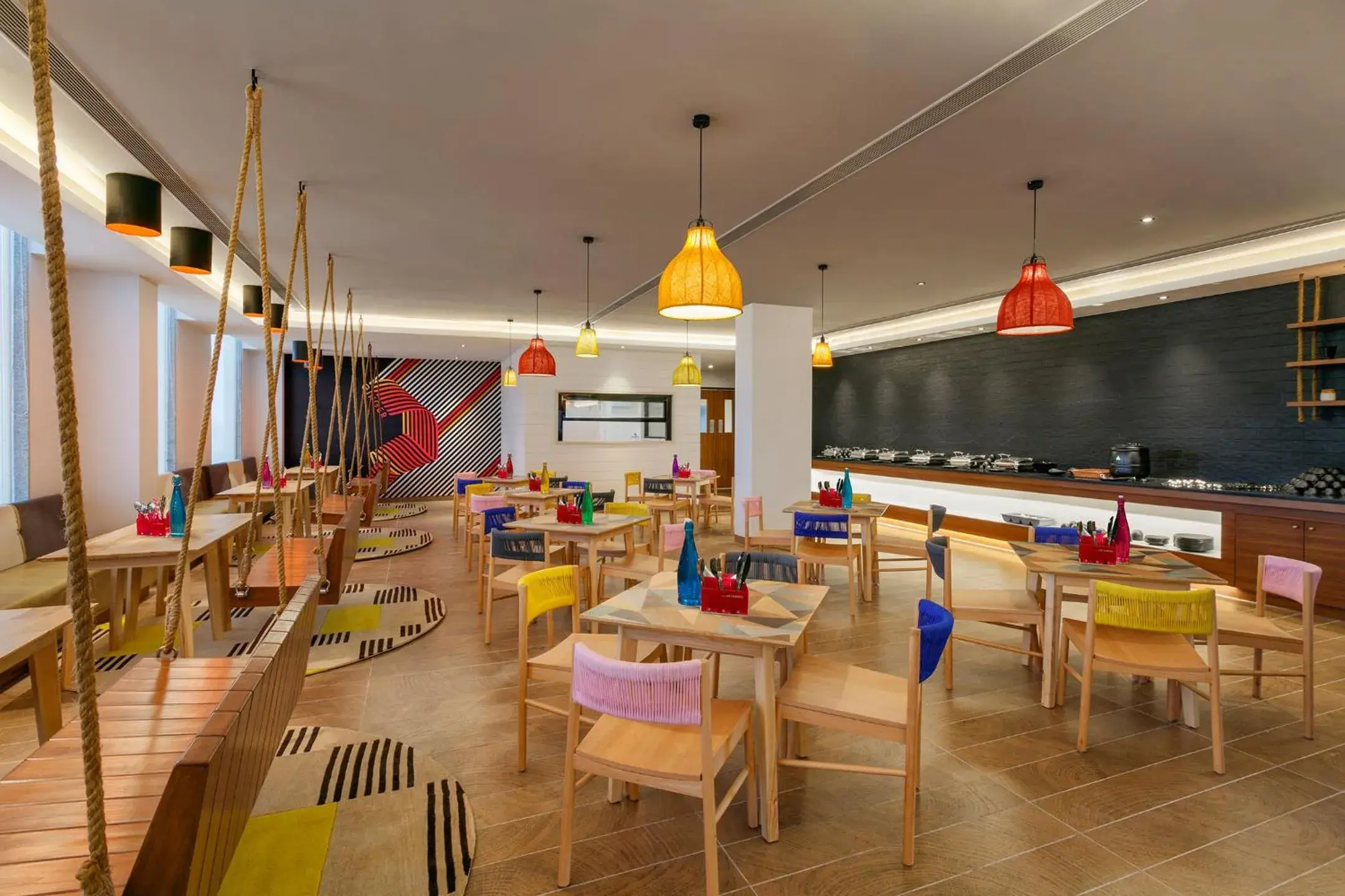 Restaurant/places to eat in Ginger Sanand Restaurant/places to eat in Ginger Sanand
