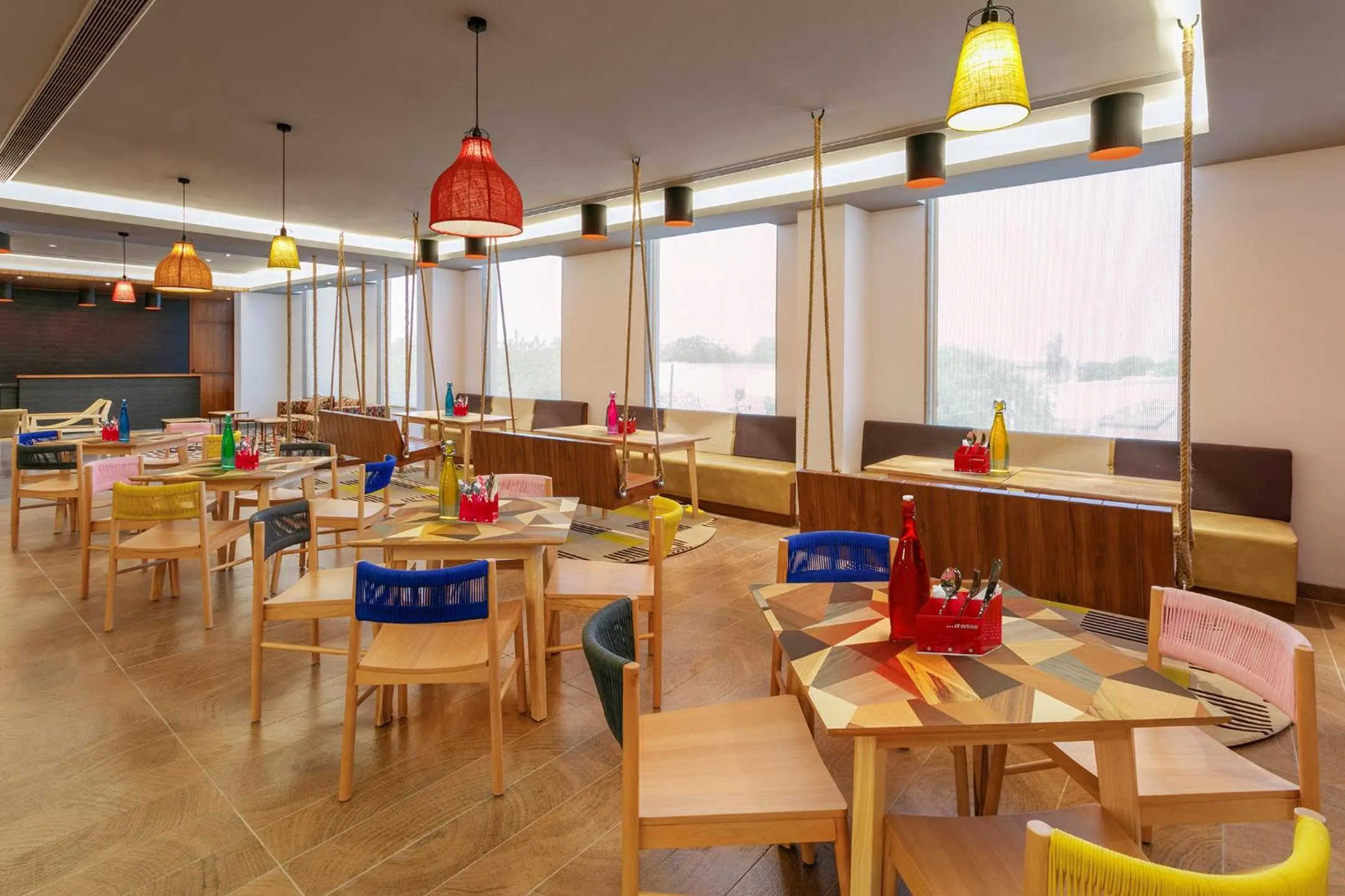 Restaurant/places to eat in Ginger Sanand