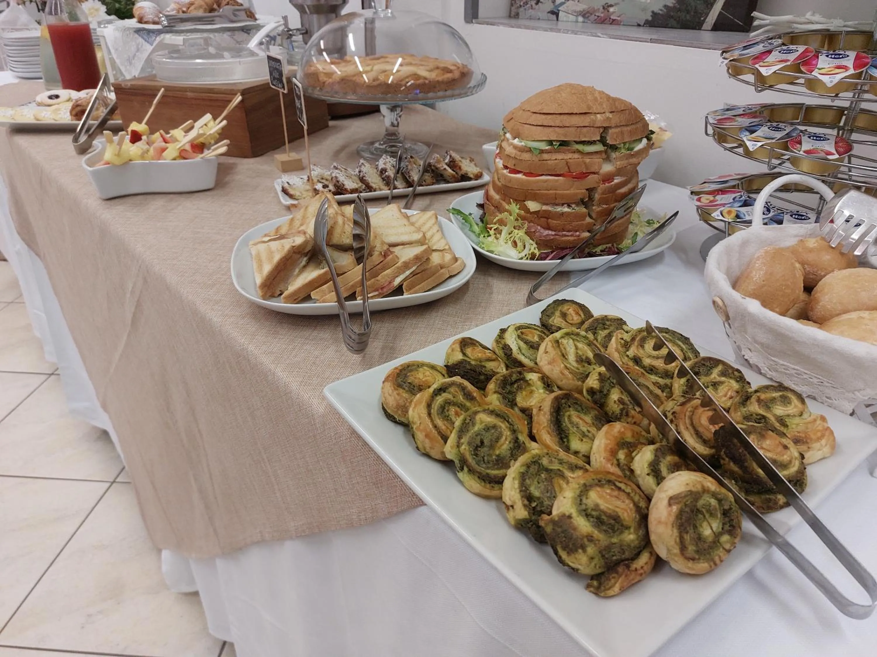 Continental breakfast in Villa Marcolini