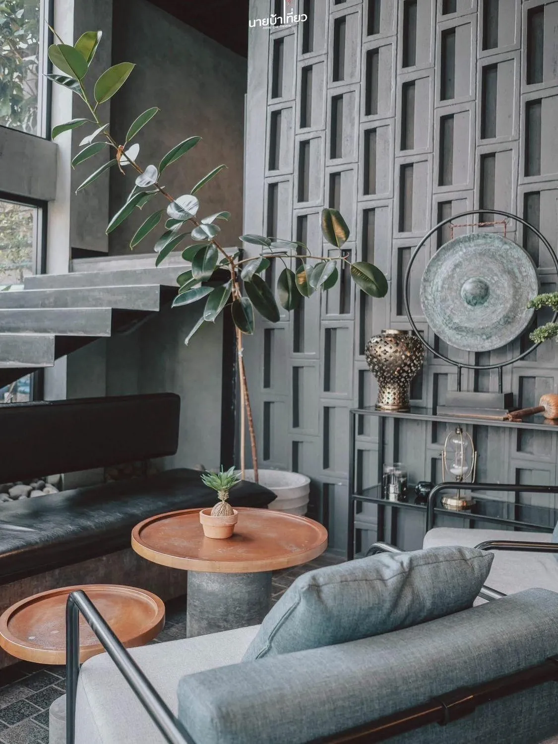 Seating area in Palette The Ex Capital Hotel Bangkok