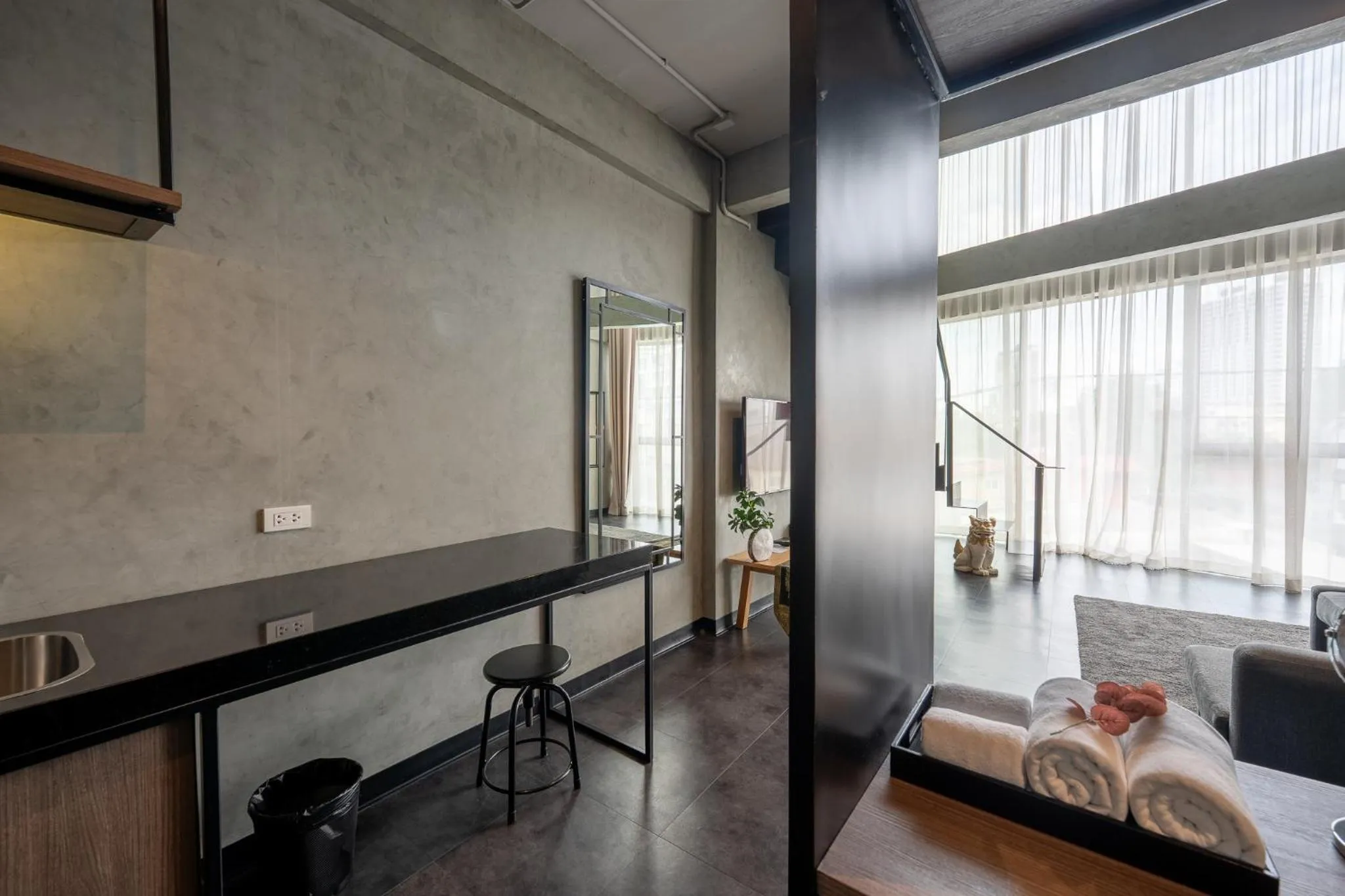 Bedroom in Palette The Ex Capital Hotel Bangkok