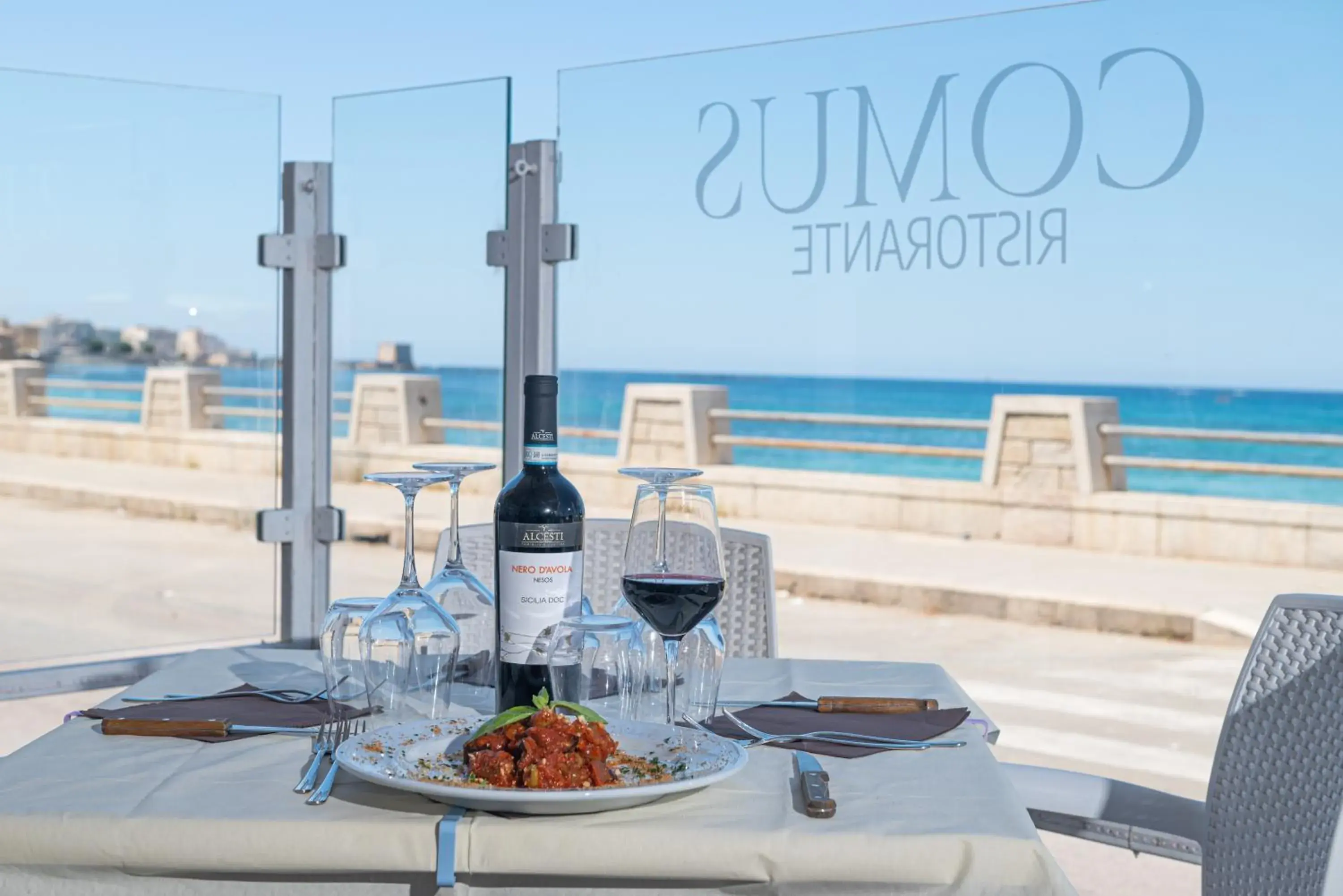 Restaurant/places to eat in Historico Loft & Rooms Palazzo Adragna XIX Restaurant/places to eat in Historico Loft & Rooms Palazzo Adragna XIX