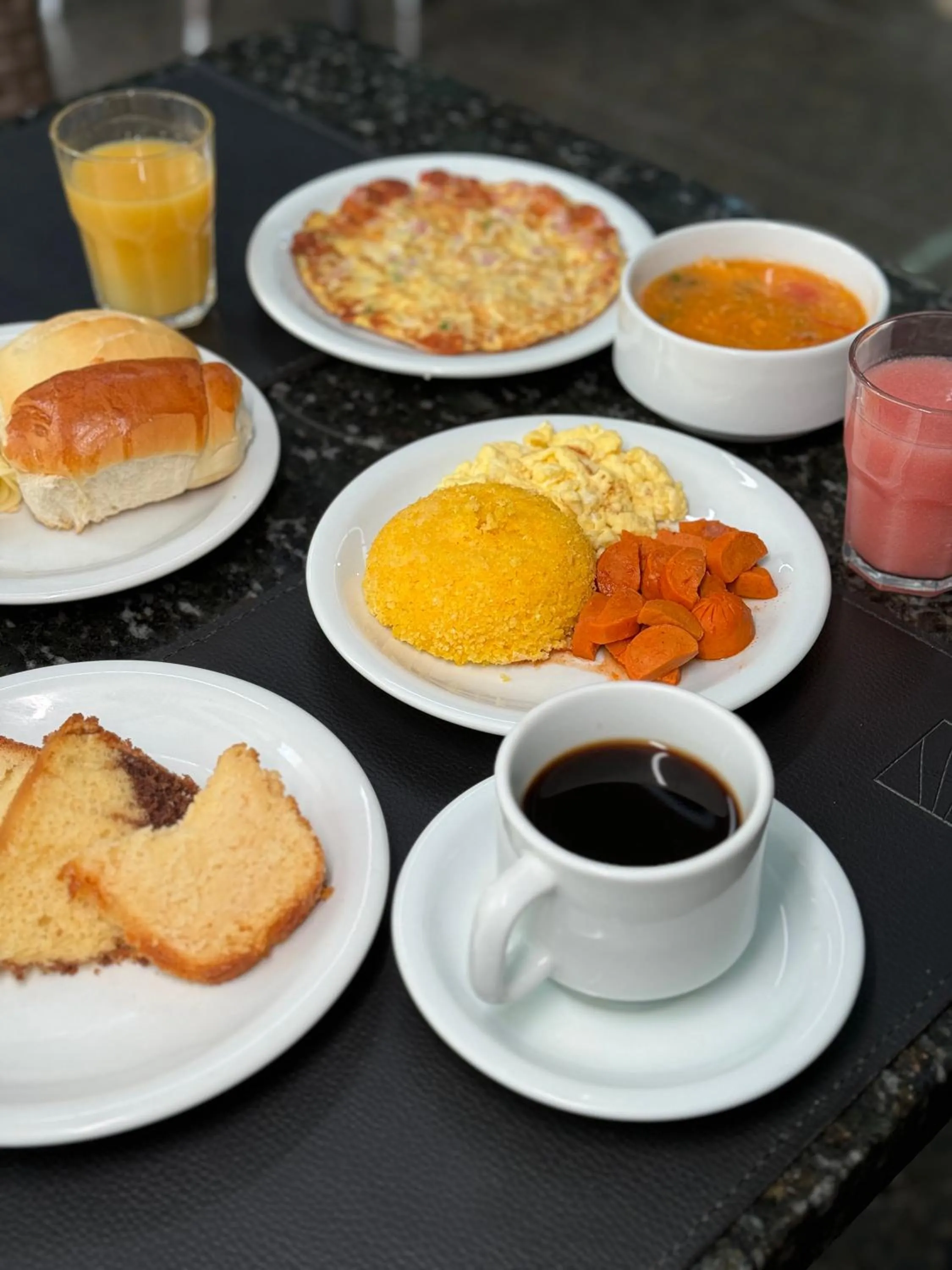 Breakfast in Arrey Fórmula Hotel - Teresina