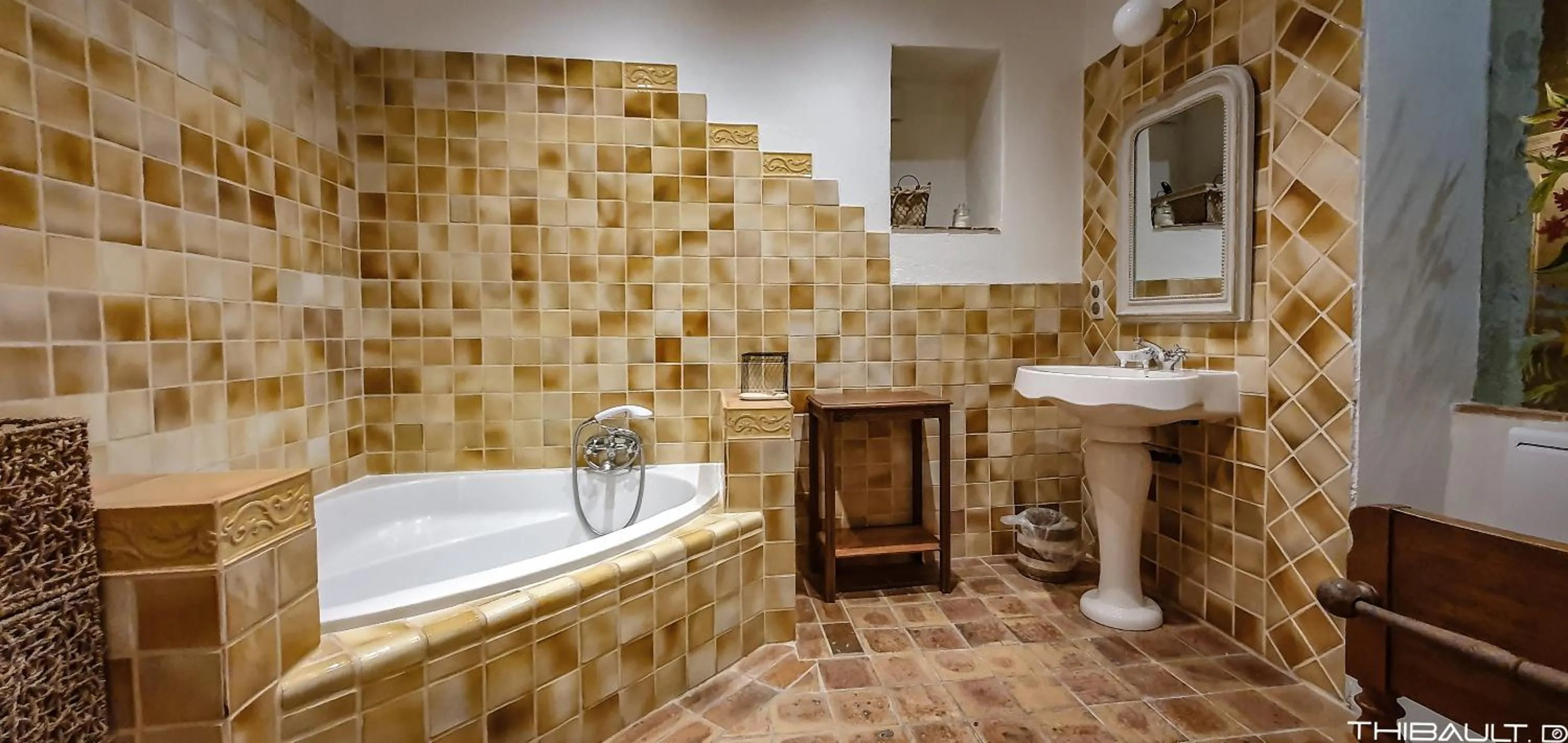 Bathroom in LA DEMEURE Bed and Breakfast