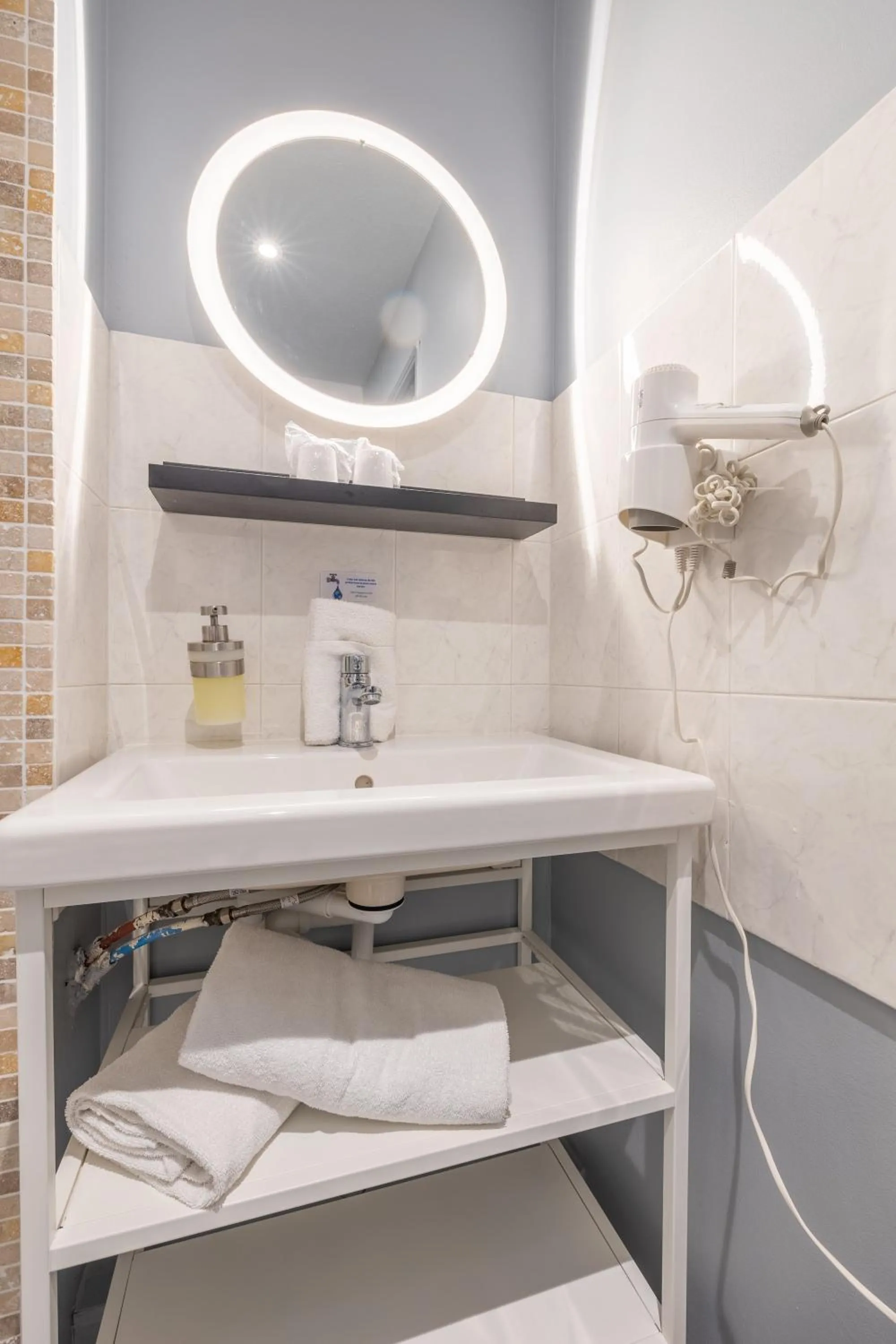 Bathroom in Résidence Les Cordeliers