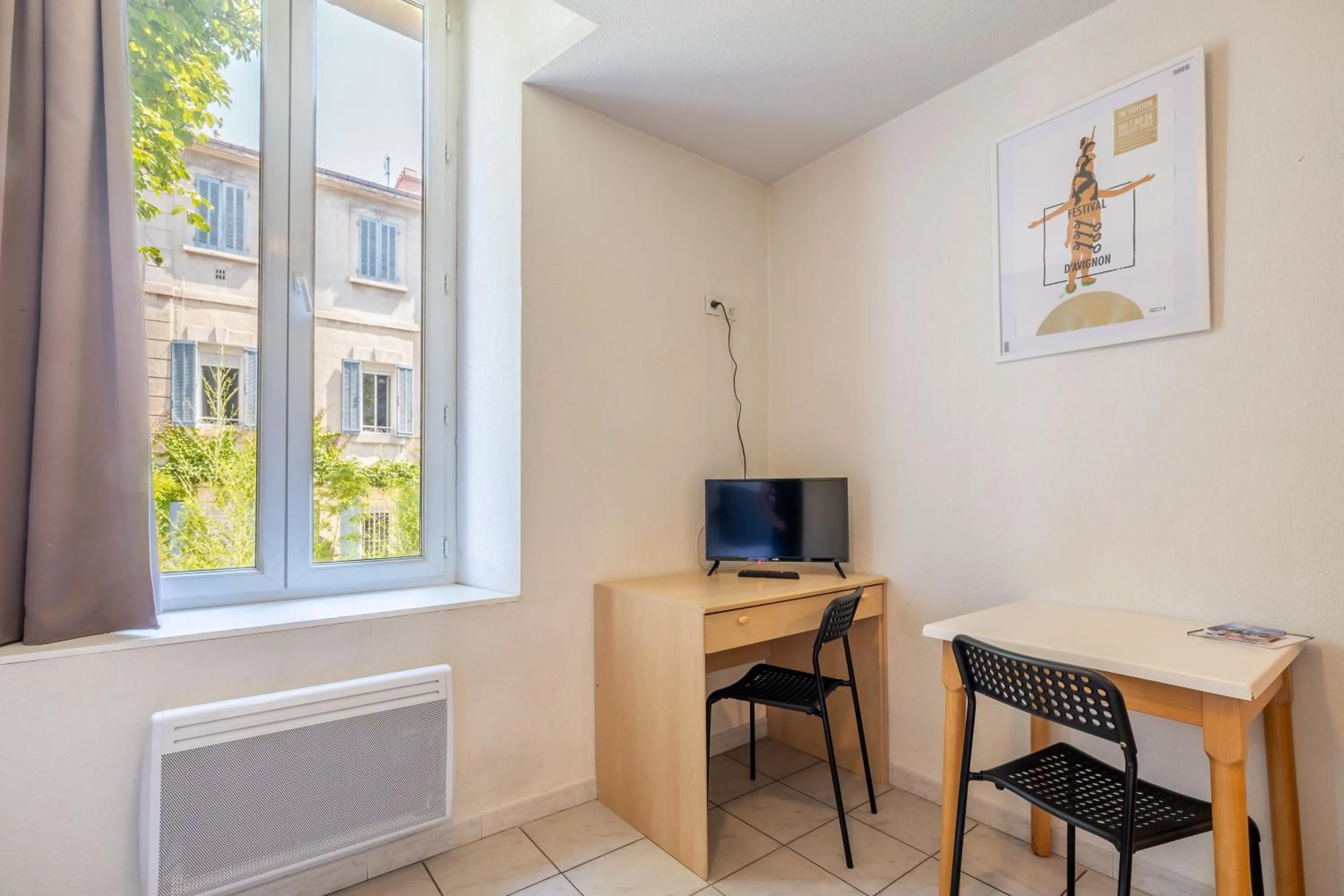 TV and multimedia in Résidence Les Cordeliers