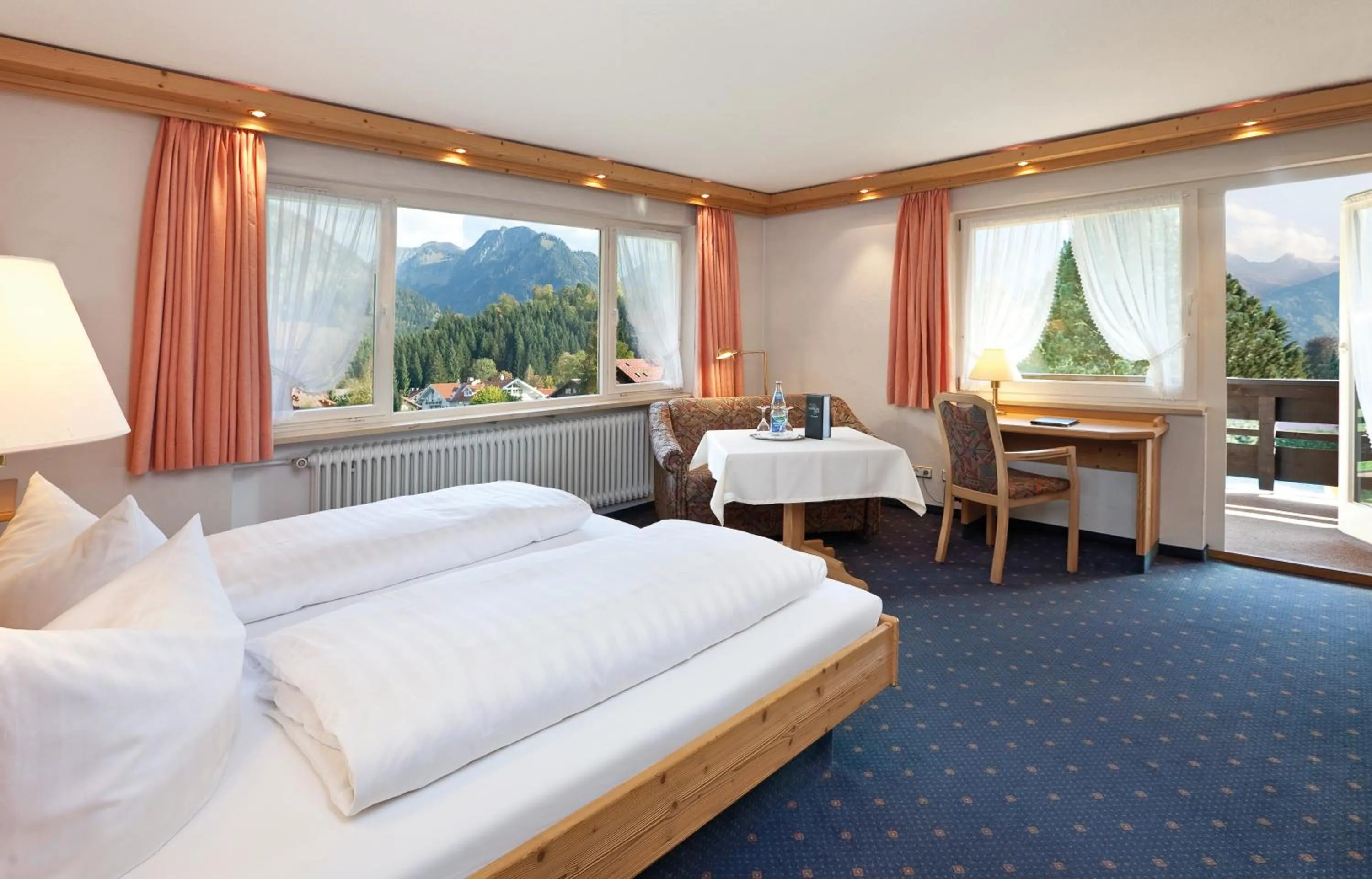 Bed in Hotel garni Kappeler-Haus