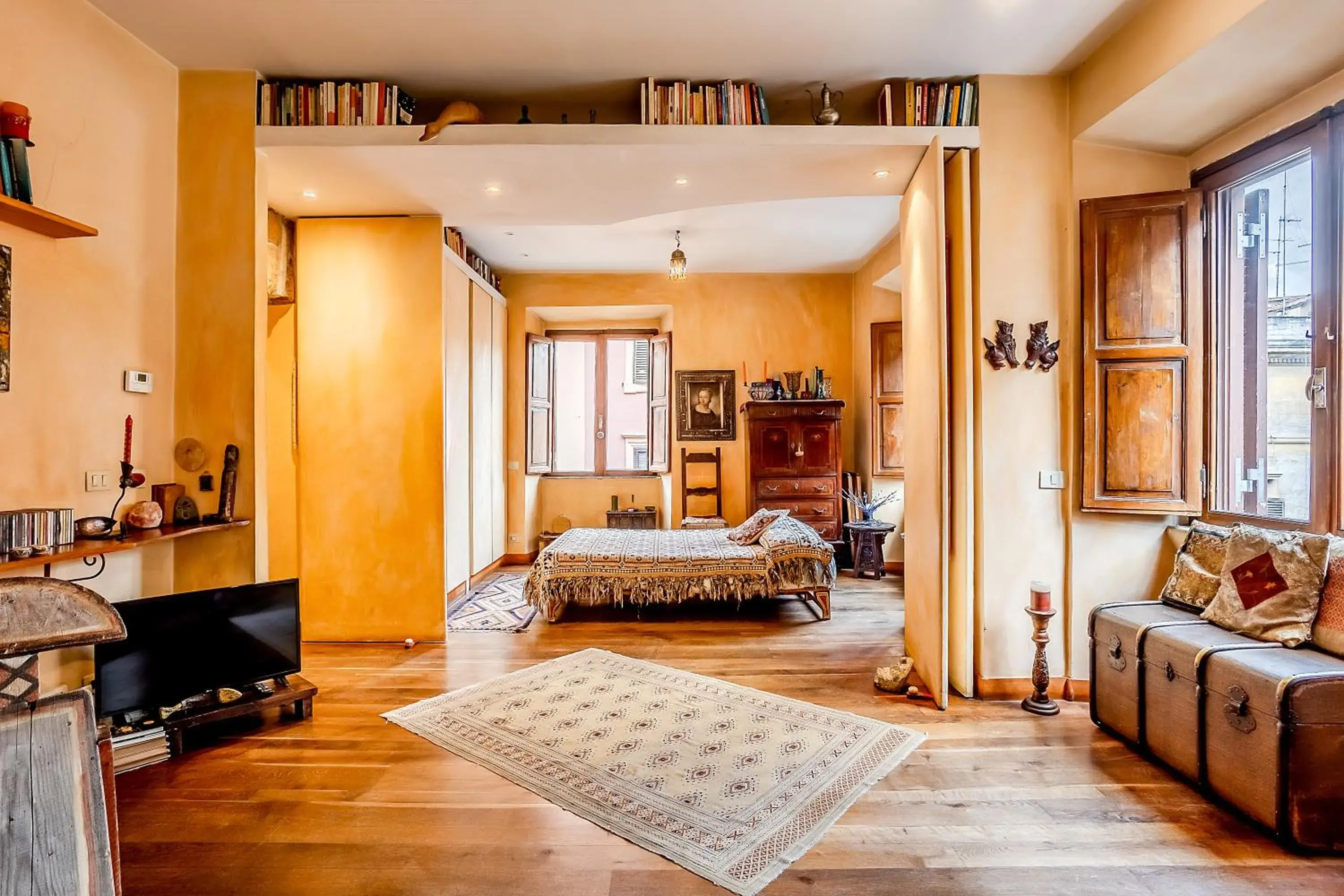 Charming Bright Colosseum apartment Charming Bright Colosseum apartment