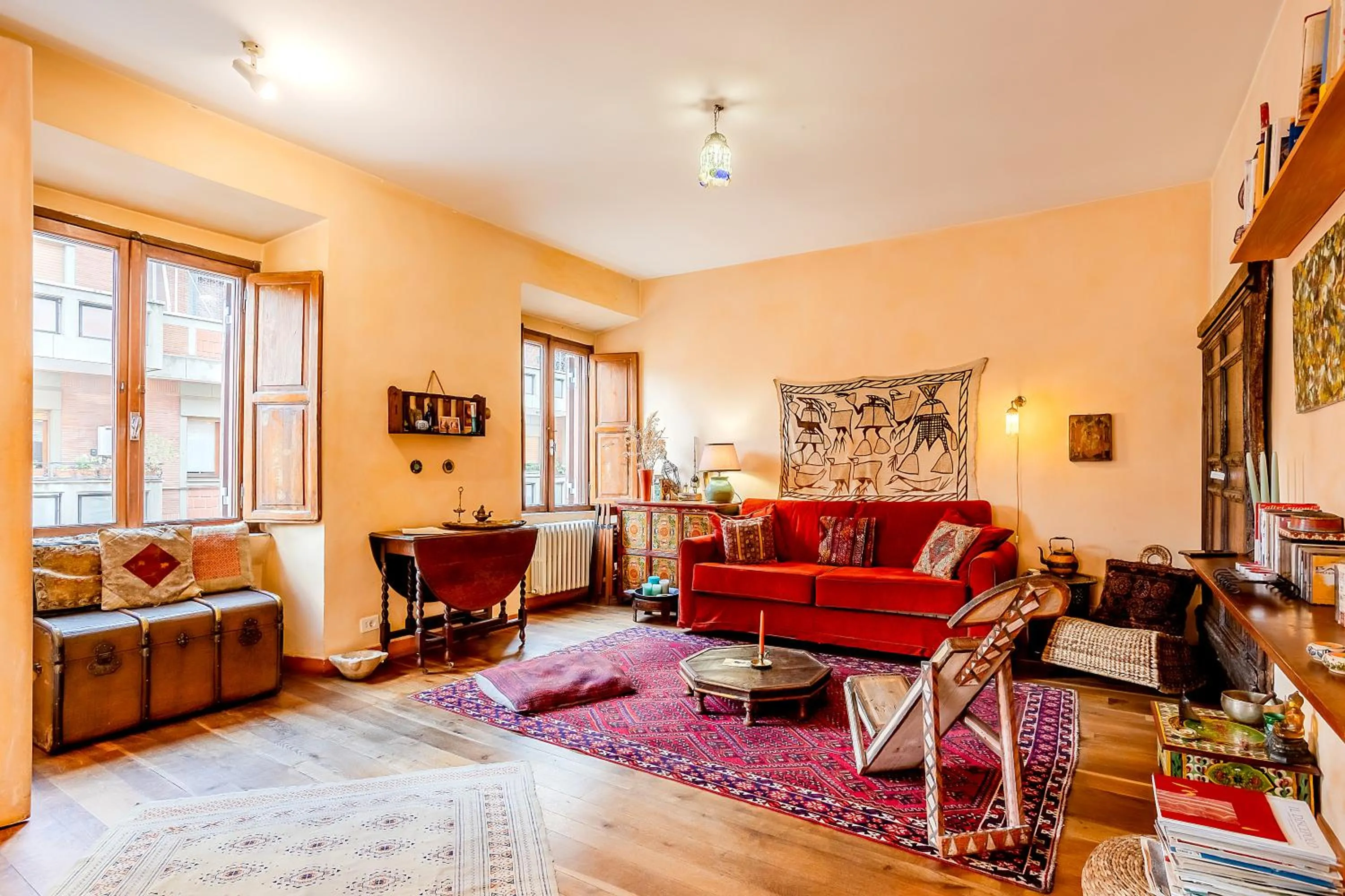 Apartment in Charming Bright Colosseum apartment