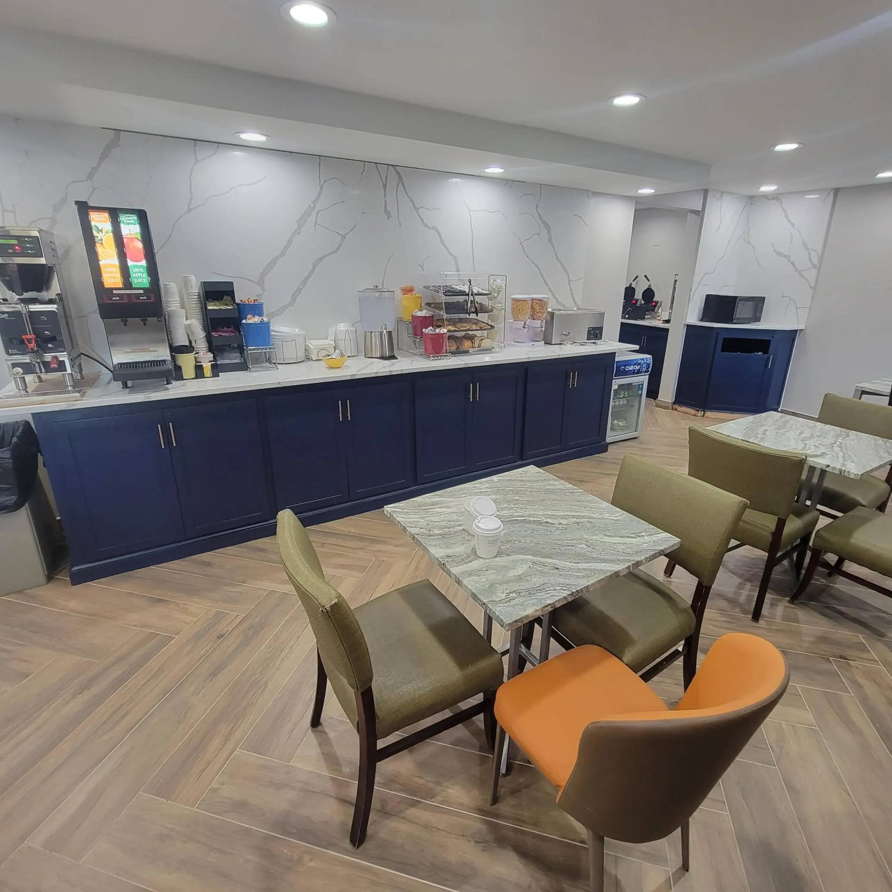 Breakfast in Days Inn by Wyndham Pleasant Prairie Kenosha Breakfast in Days Inn by Wyndham Pleasant Prairie Kenosha