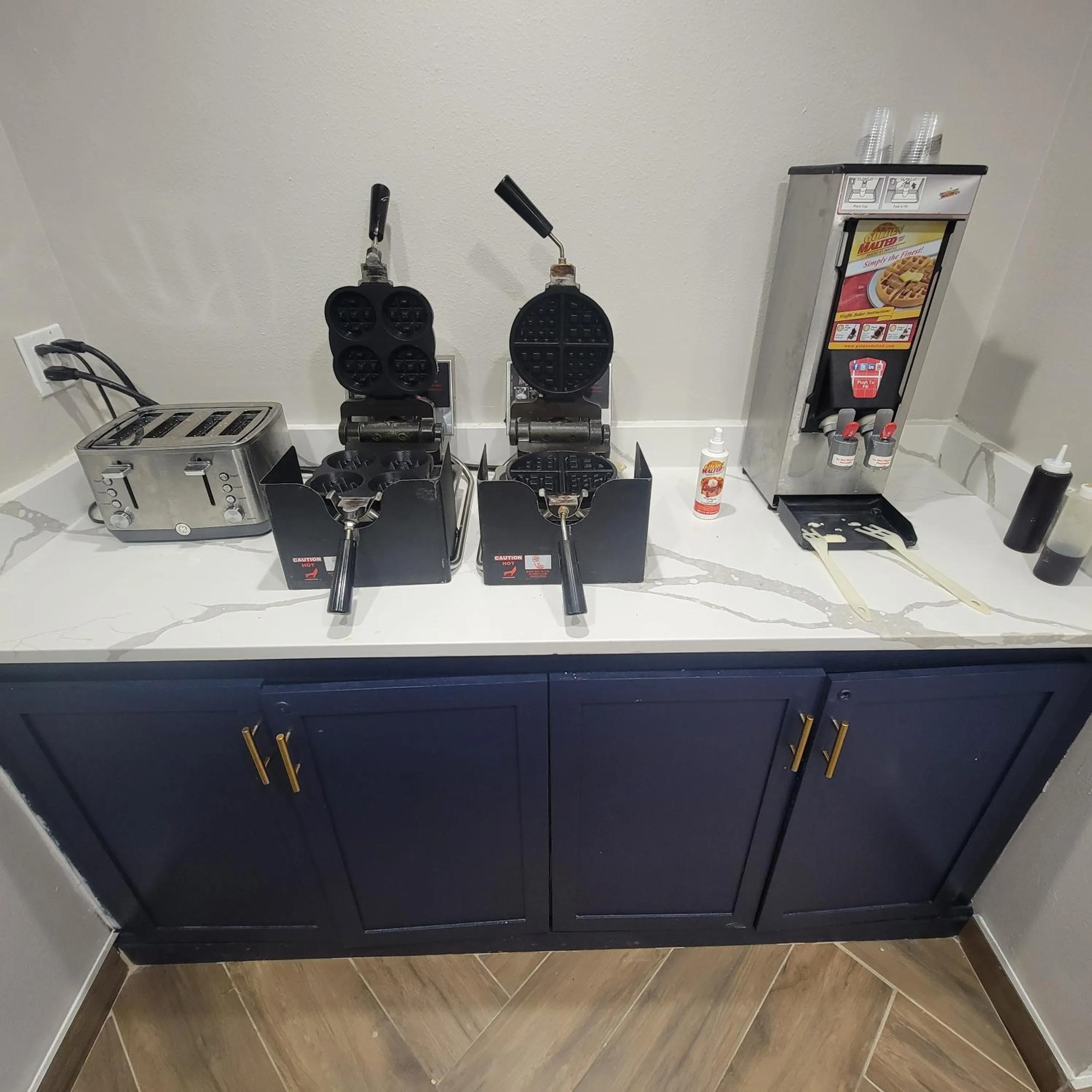 Days Inn by Wyndham Pleasant Prairie Kenosha