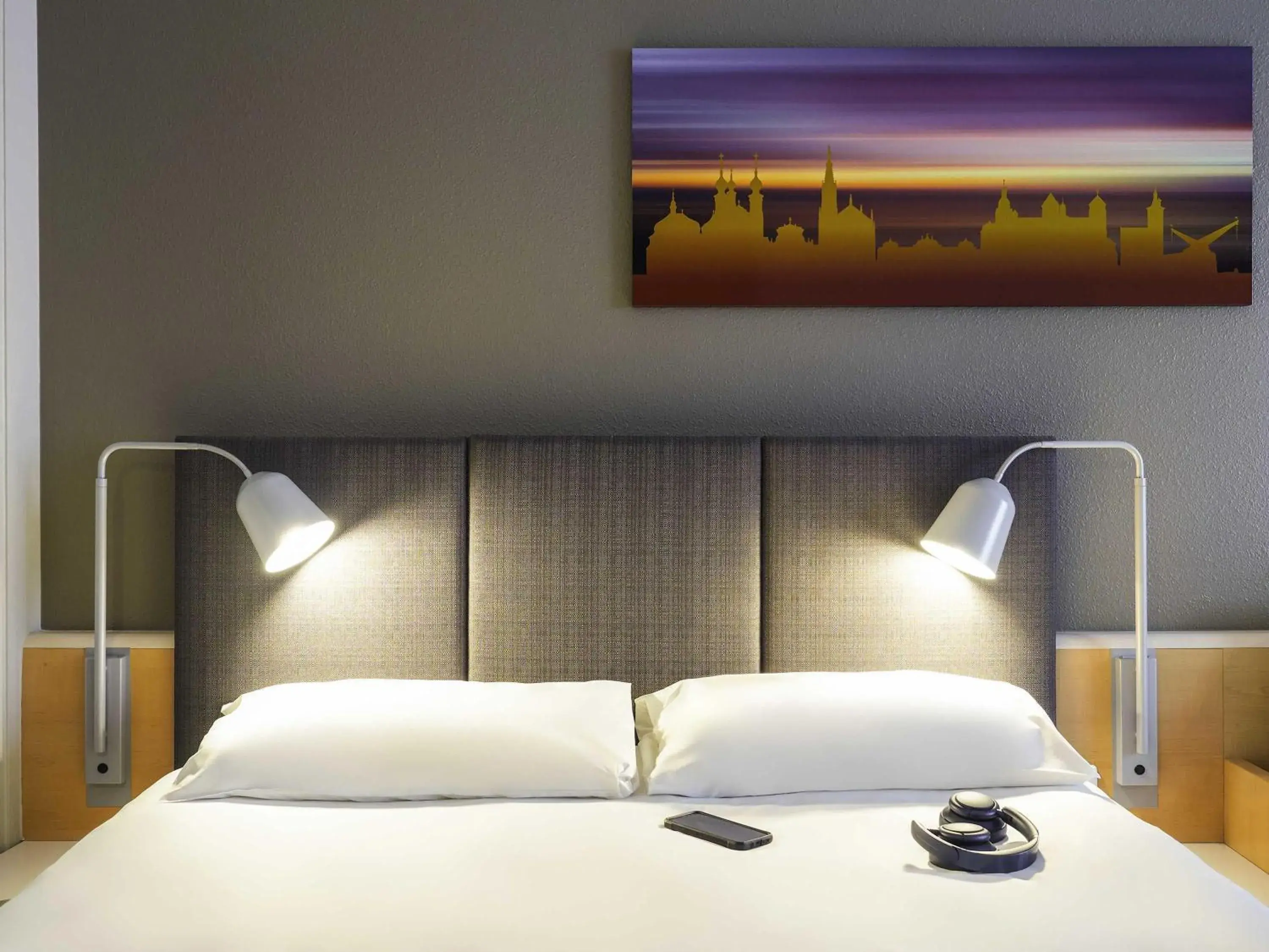 Bedroom, Bed in ibis Hotel Würzburg City Bedroom, Bed in ibis Hotel Würzburg City