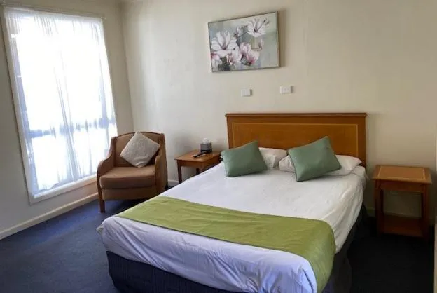Bed in Echuca Motel
