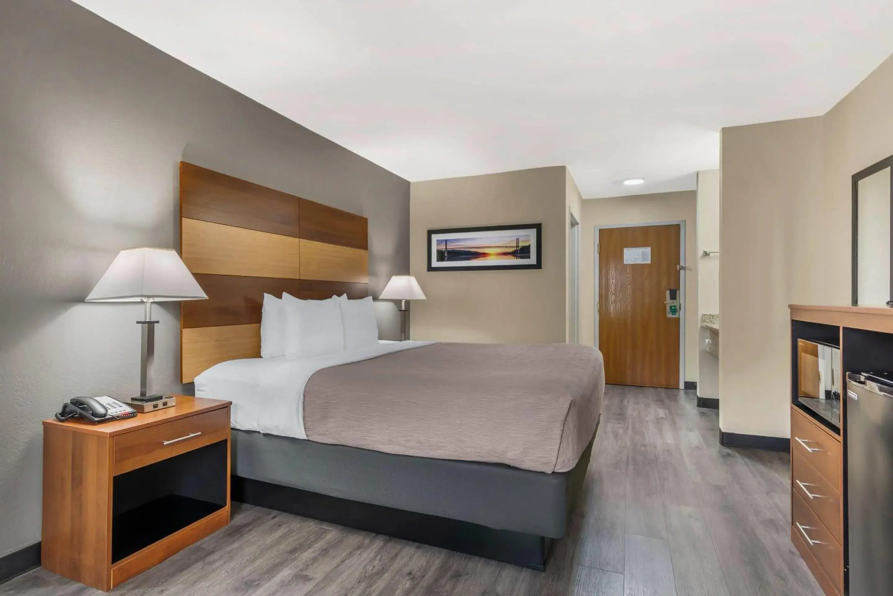 Bedroom, Bed in Quality Inn Loganville US Highway 78 Bedroom, Bed in Quality Inn Loganville US Highway 78