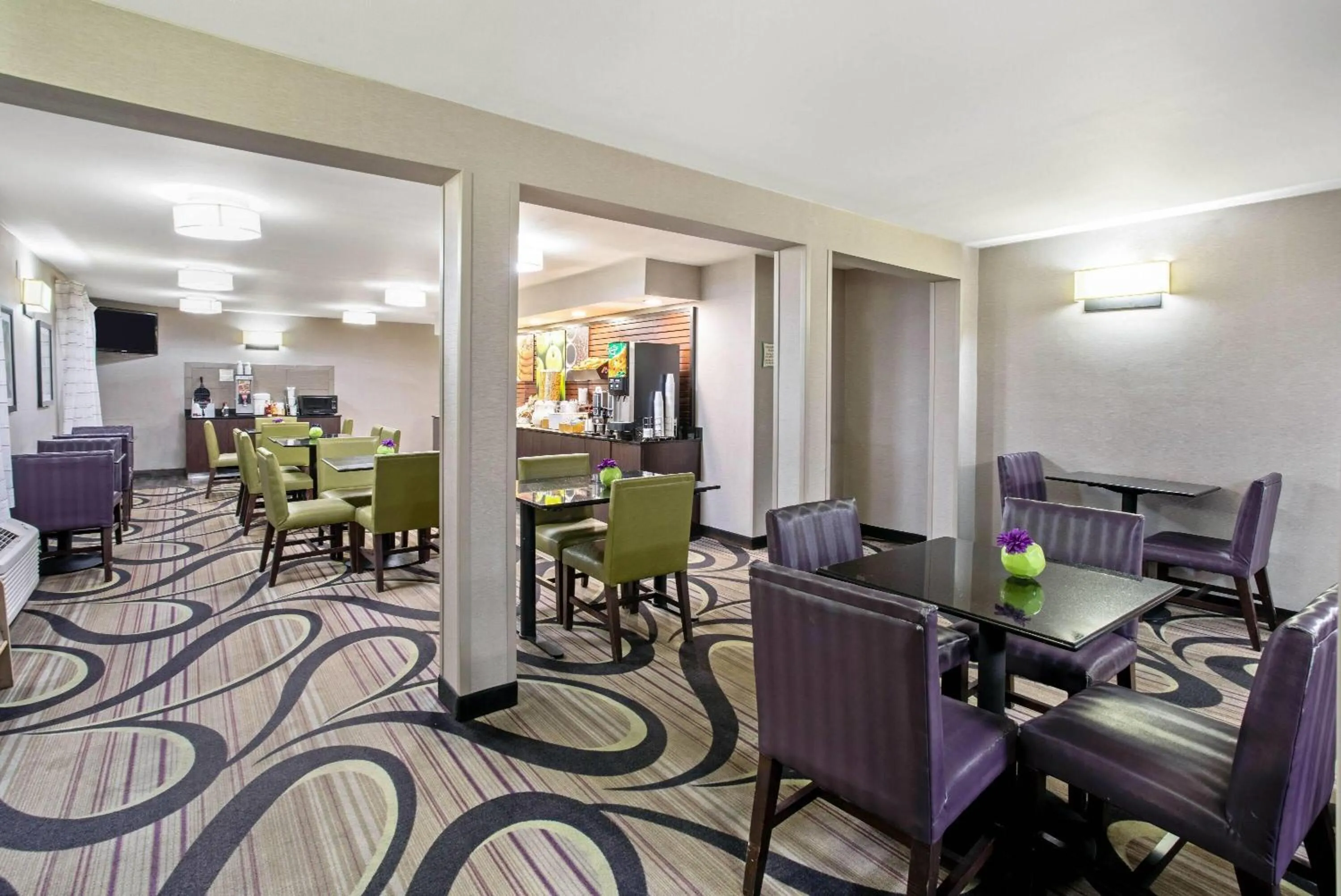 Breakfast in La Quinta Inn by Wyndham Tucson East