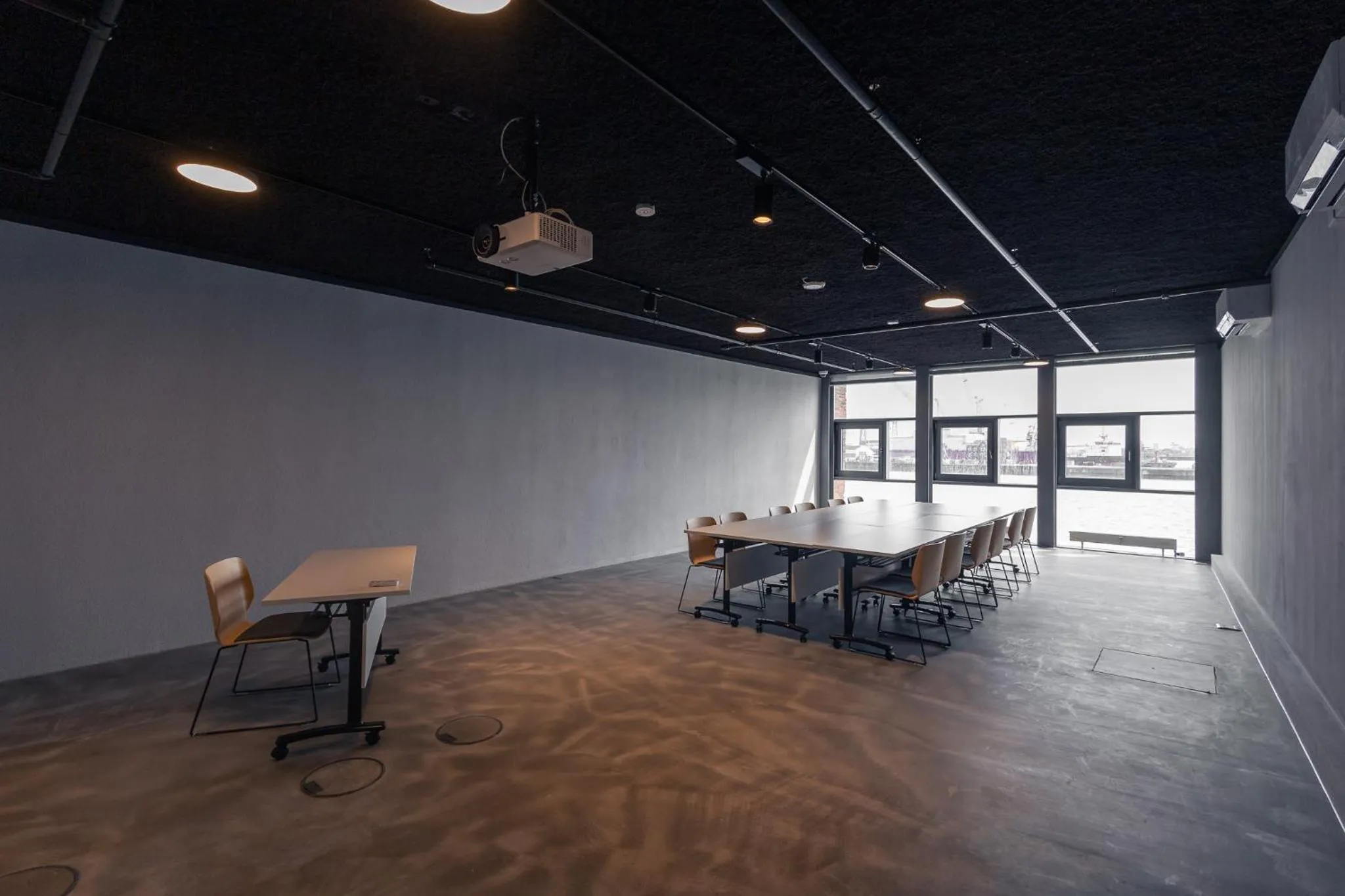 Meeting/conference room in GINN Hotel Hamburg Elbspeicher