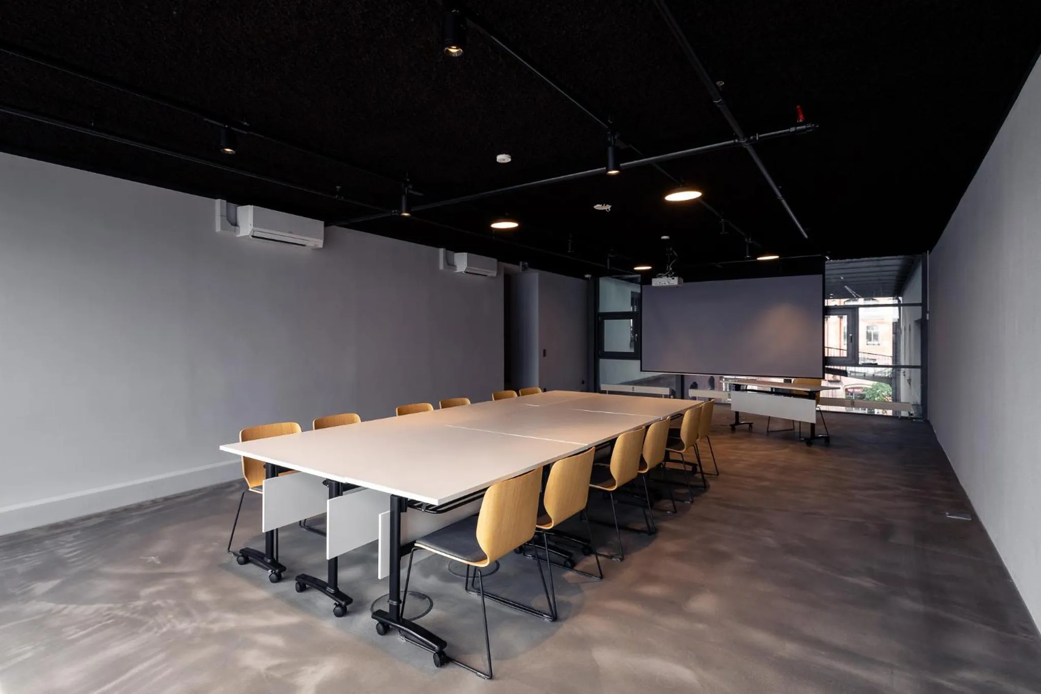 Meeting/conference room in GINN Hotel Hamburg Elbspeicher