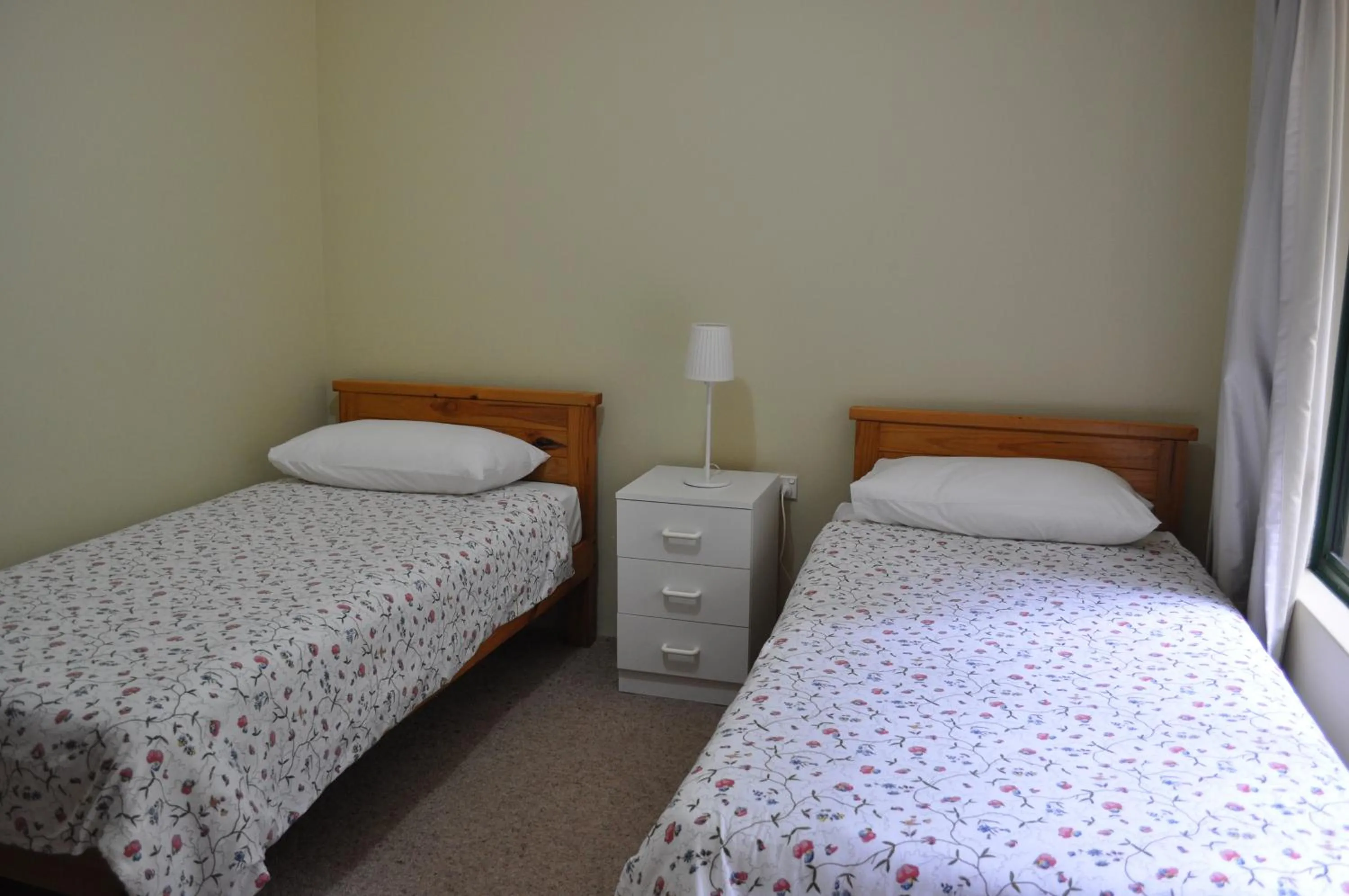 Photo of the whole room, Bed in Karri Valley Chalets