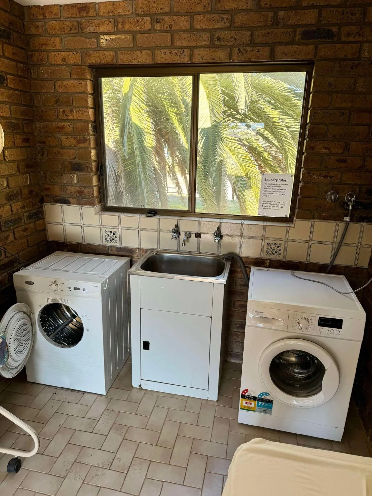 laundry in Tooleybuc Motel