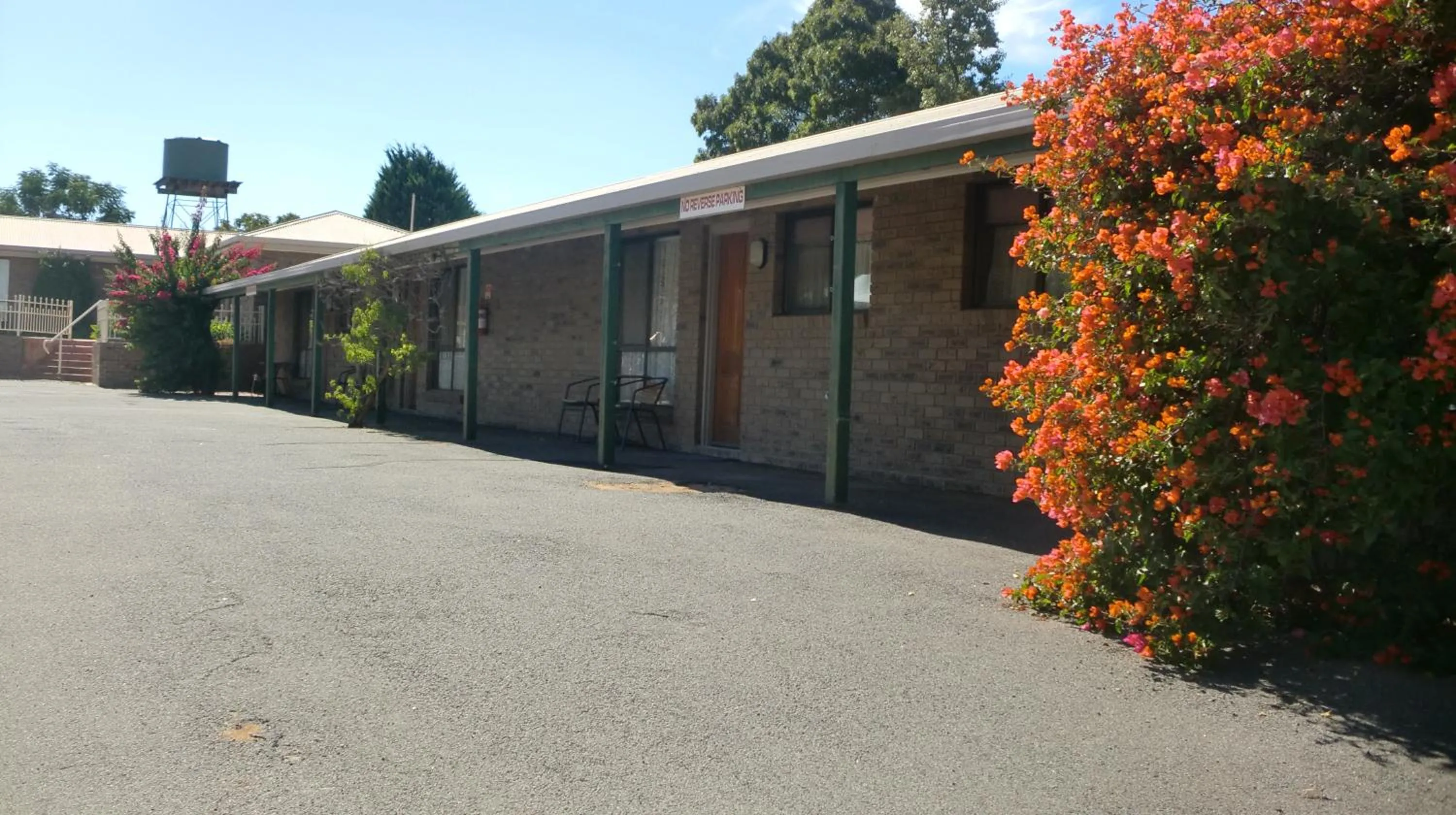 Pool view in Tooleybuc Motel