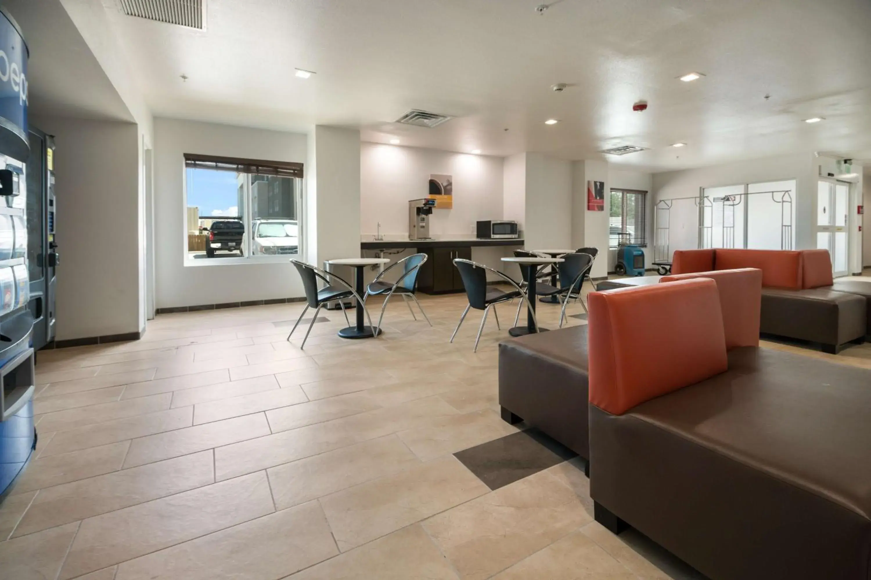 Lobby or reception in Studio 6-Corpus Christi, TX Lobby or reception in Studio 6-Corpus Christi, TX