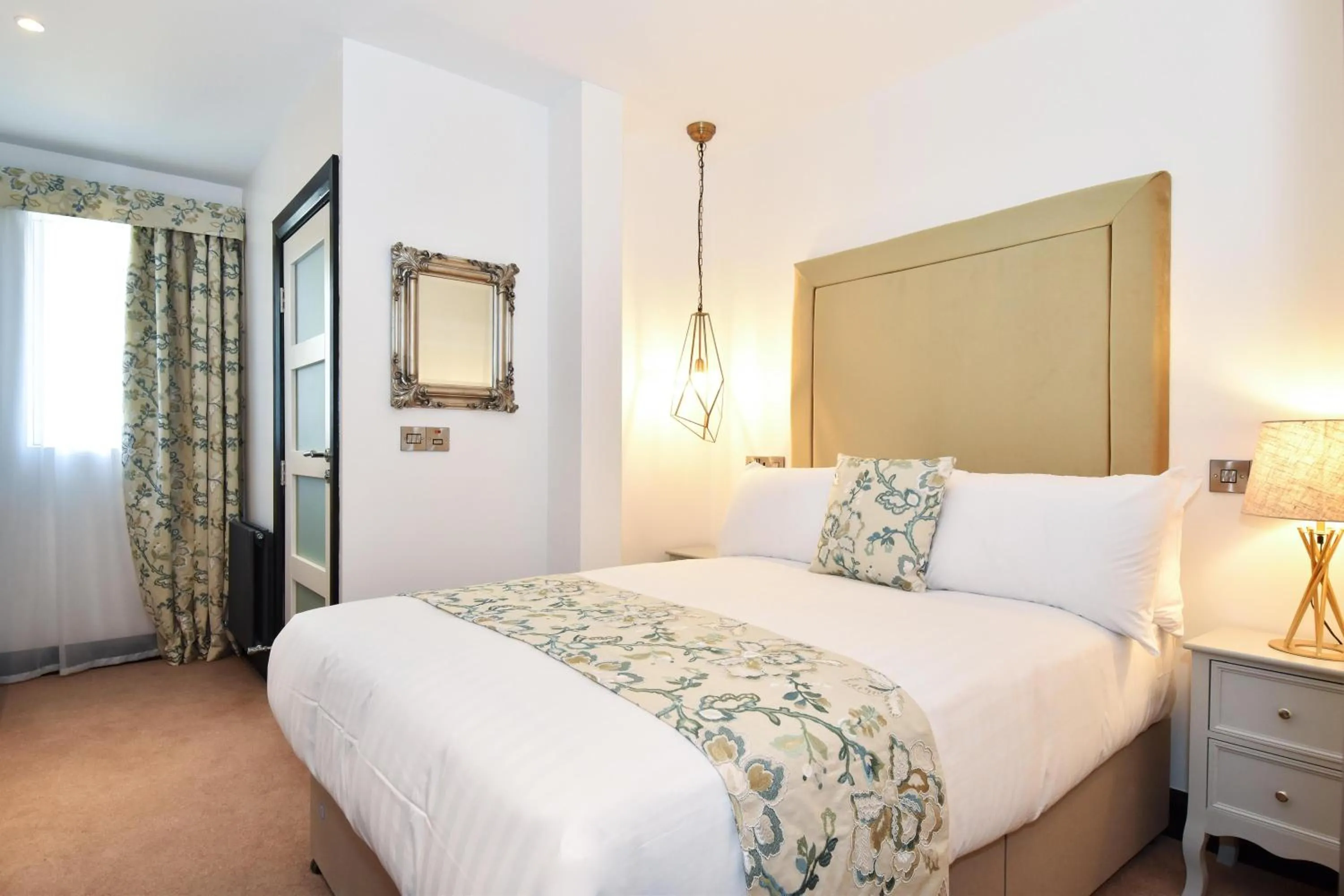 Photo of the whole room, Bed in The Lane - Boutique Residence