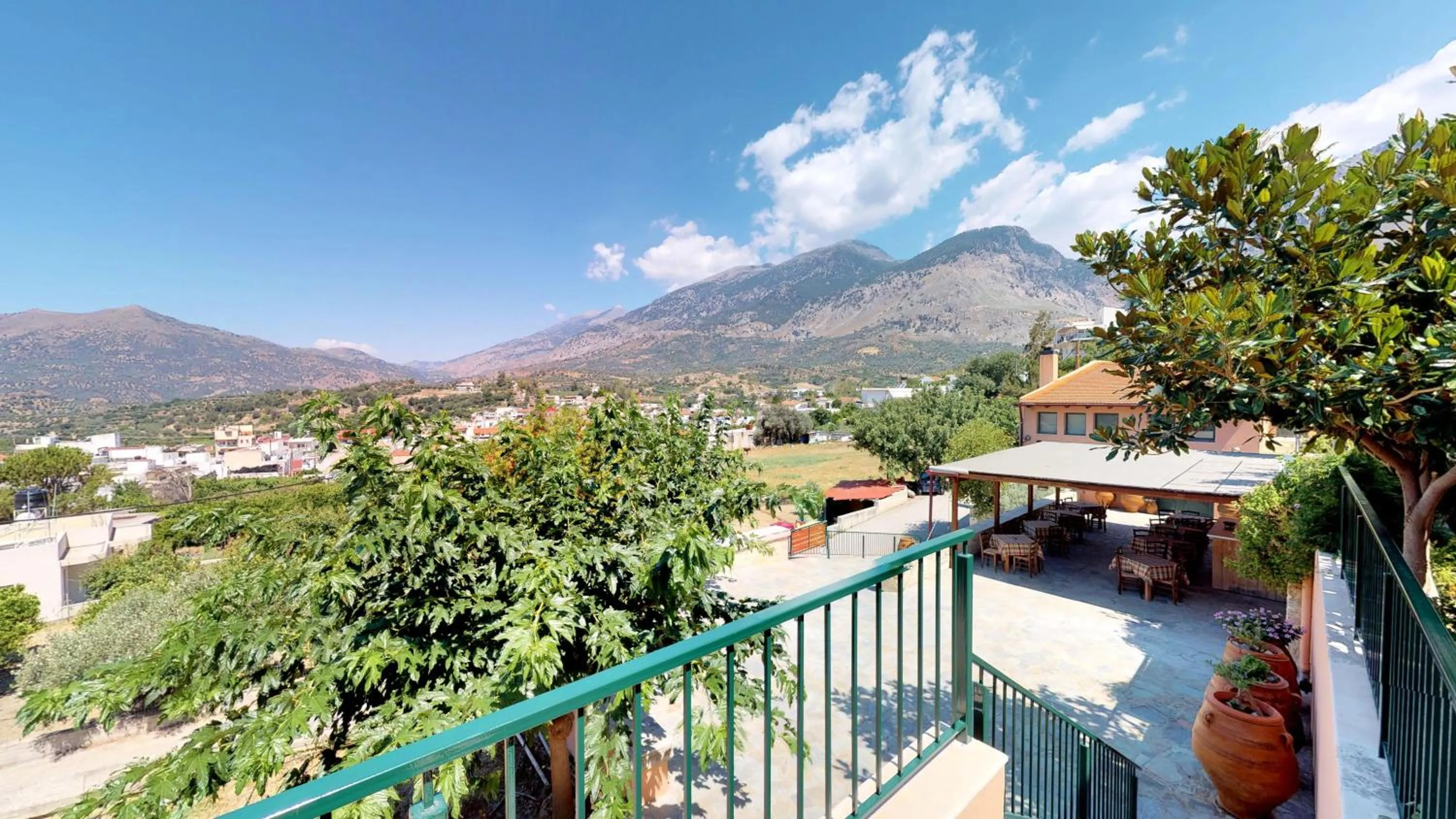 Mountain view in Nana Apartments