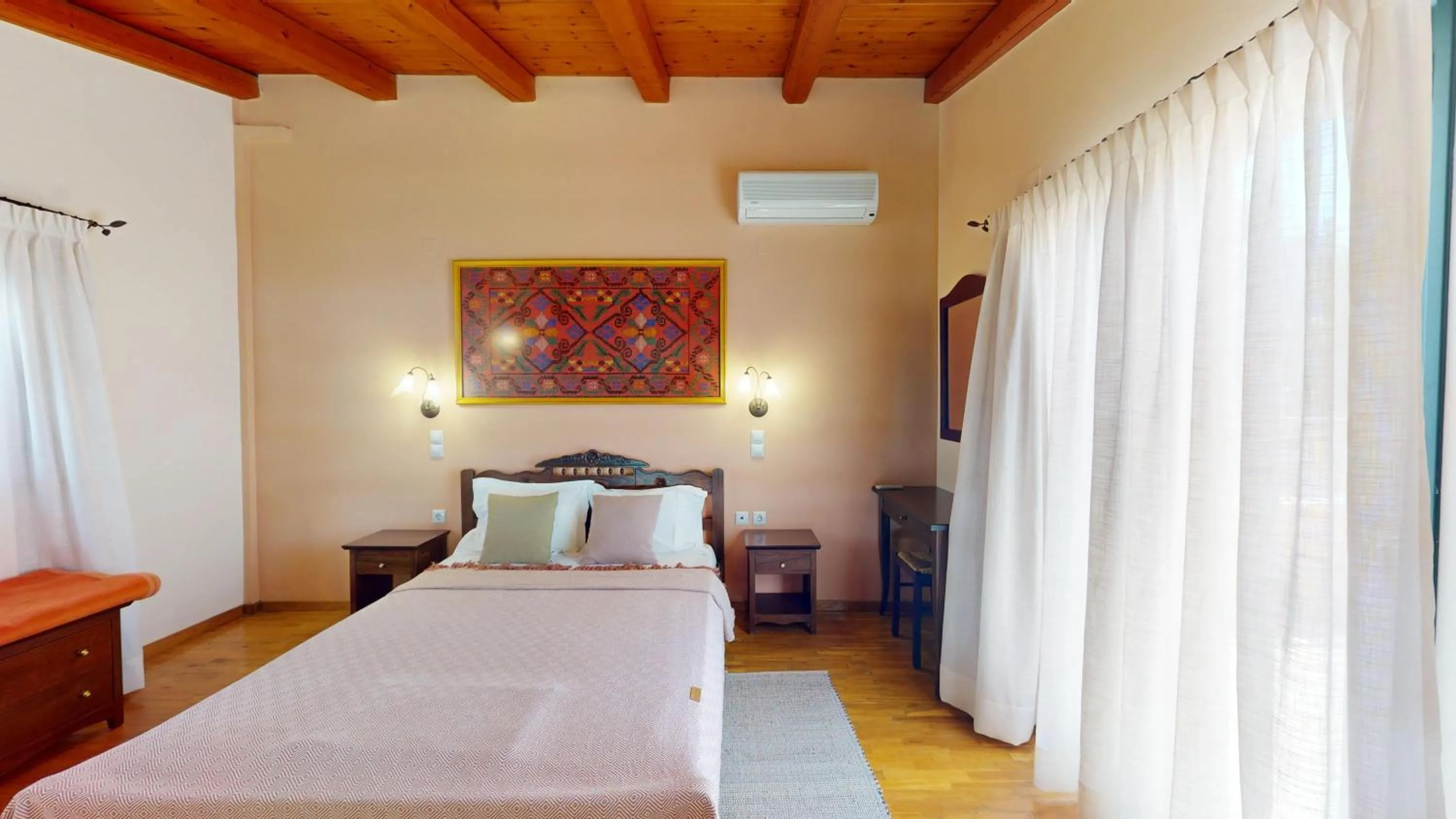 Bed in Nana Apartments