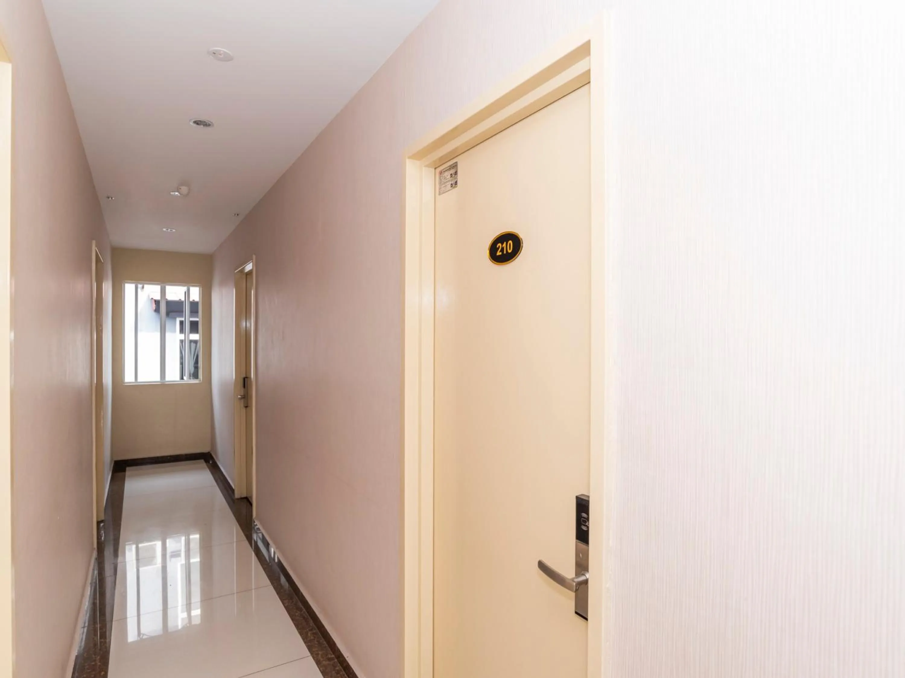 Floor plan in MK Paradise hotel