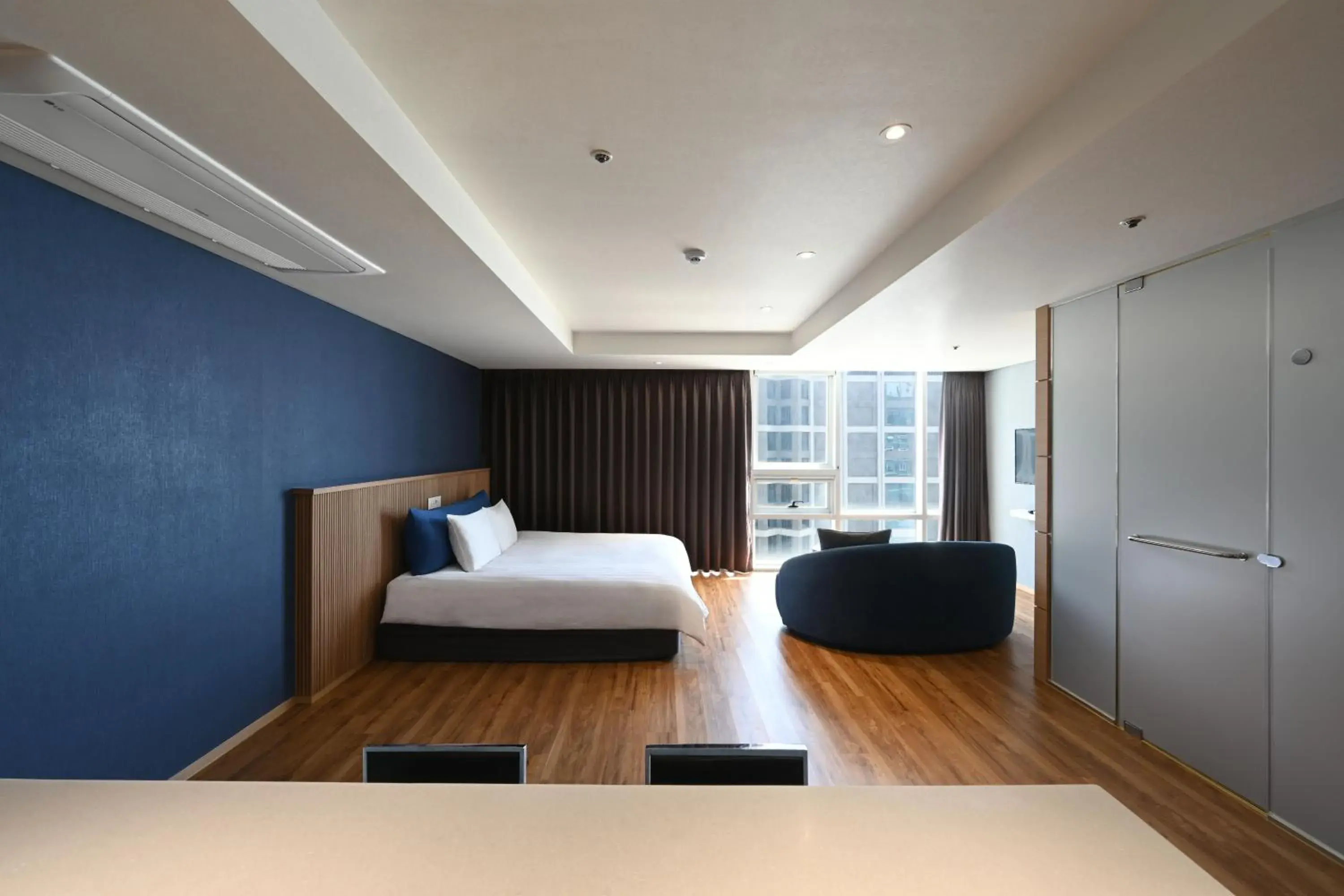 Executive Suite with City View in Kolon Seacloud Hotel Executive Suite with City View in Kolon Seacloud Hotel