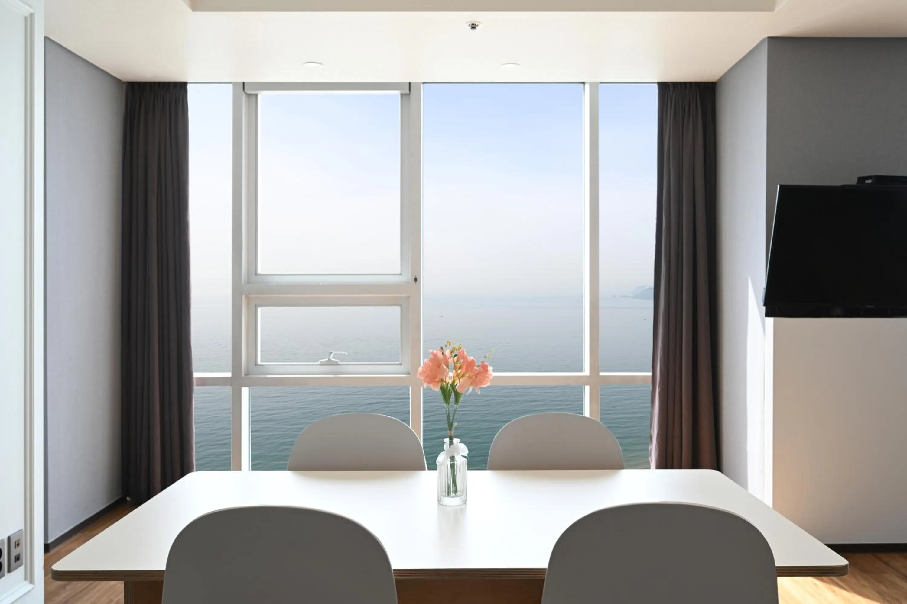 Sea view in Kolon Seacloud Hotel