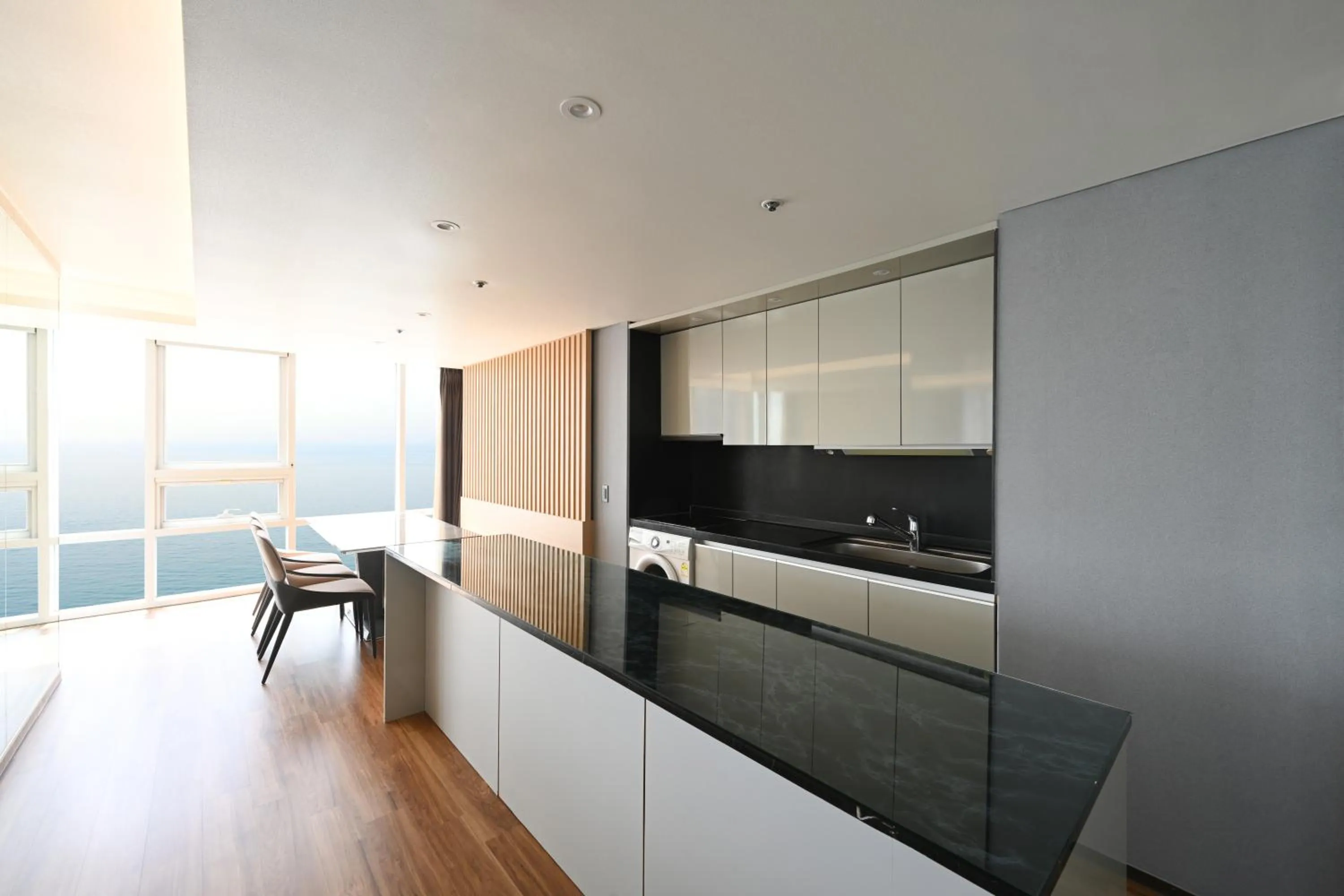 kitchen in Kolon Seacloud Hotel