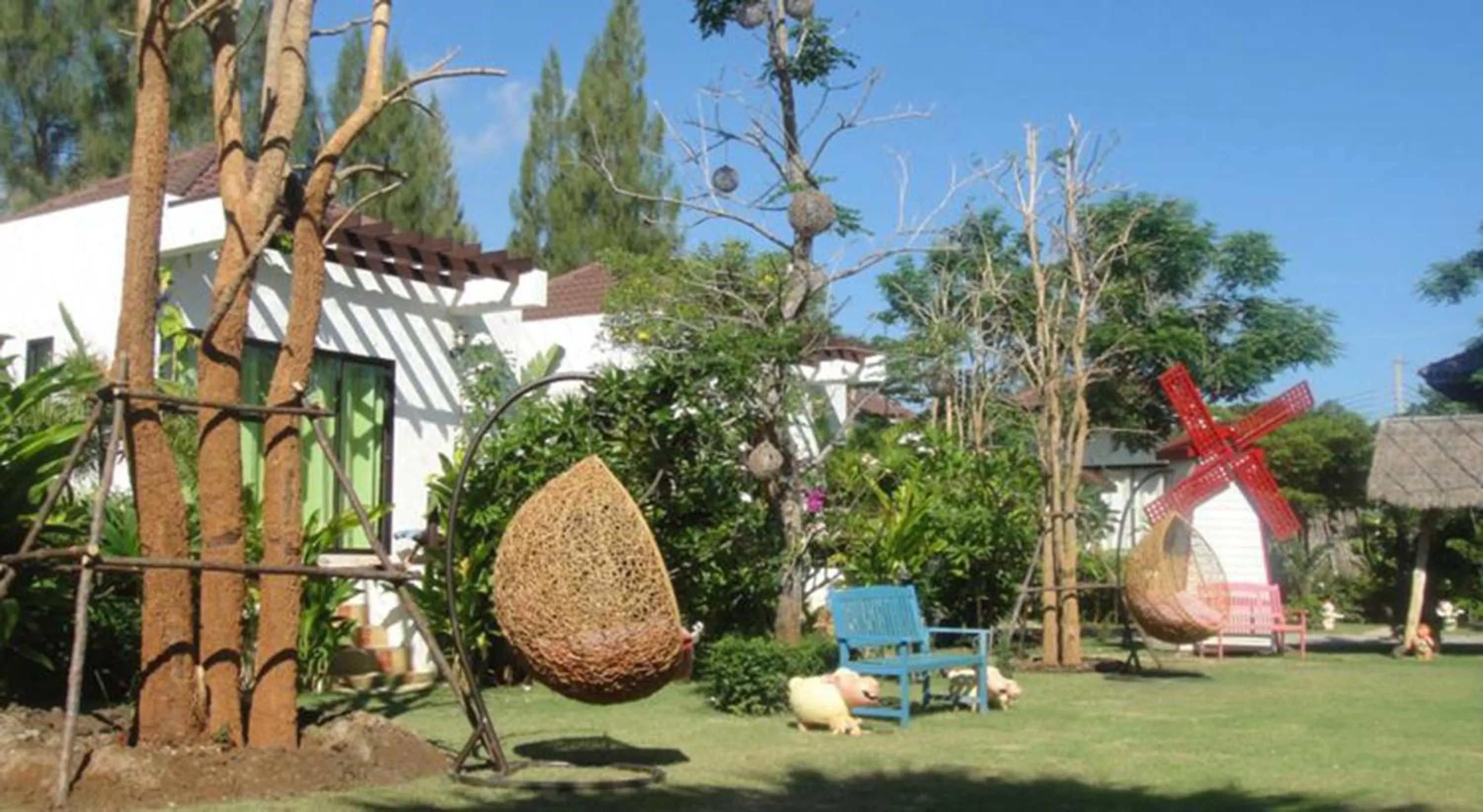 Garden view in Pranburi Cabana Resort