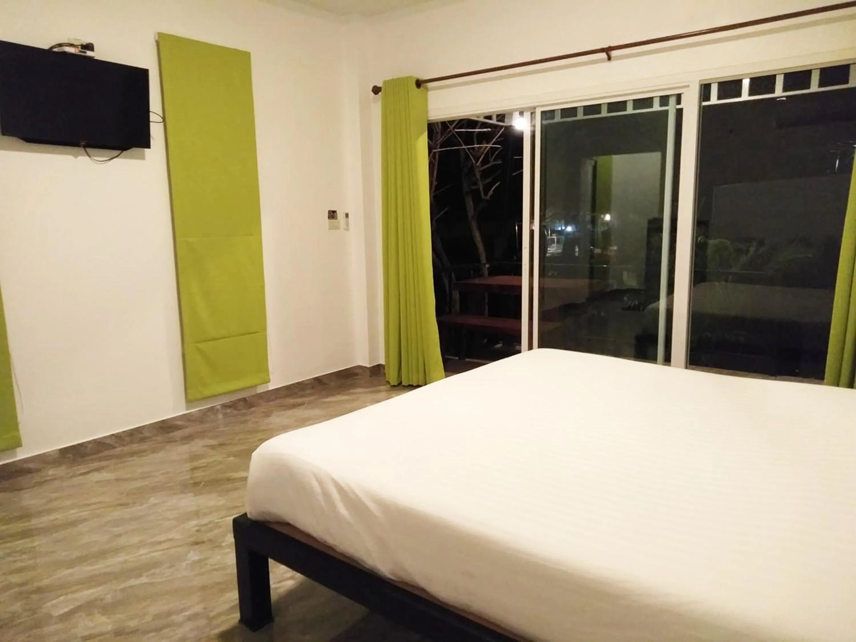 Bedroom, Bed in Pranburi Cabana Resort