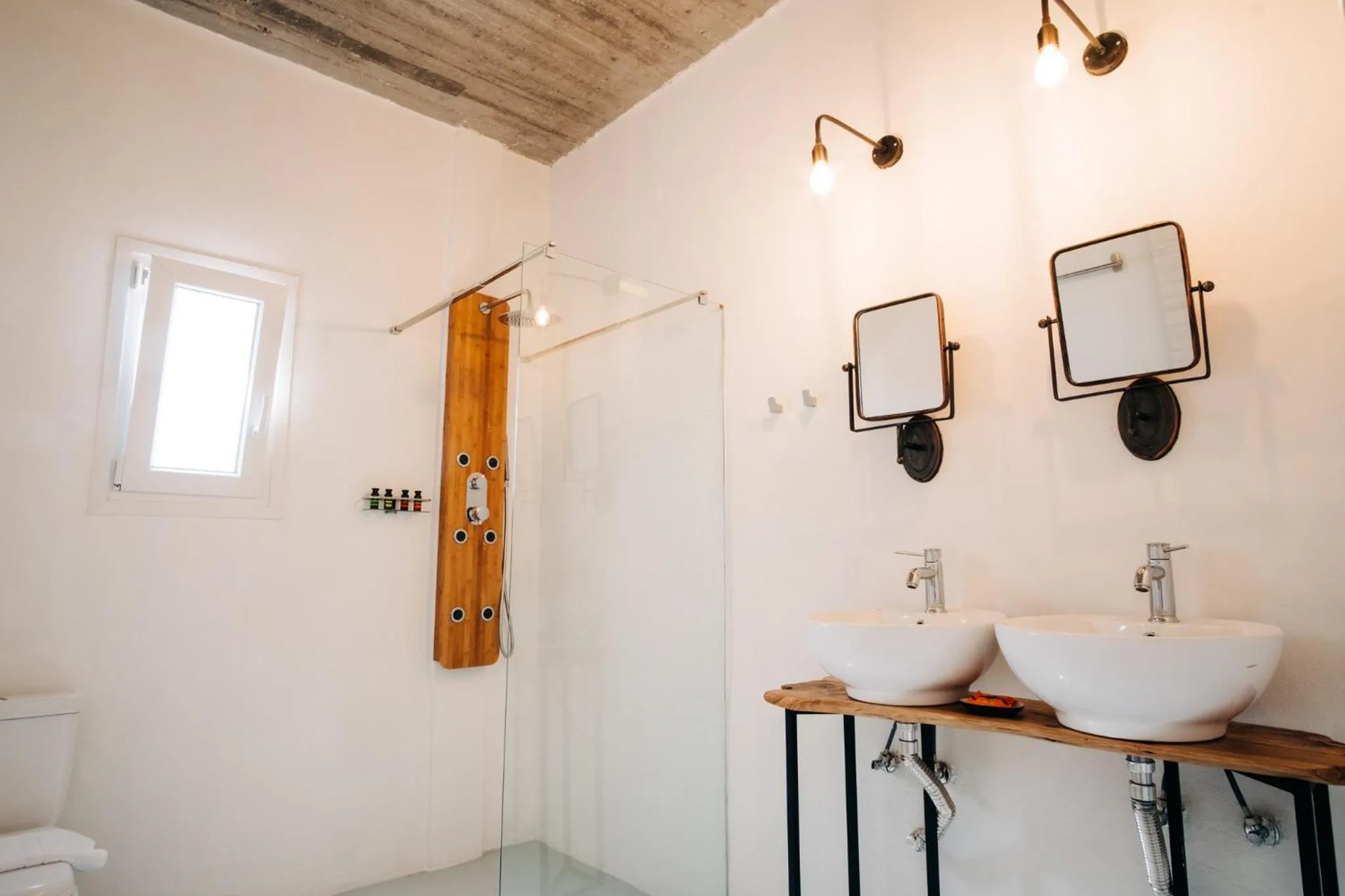 Bathroom in Mesanto Luxury Suites
