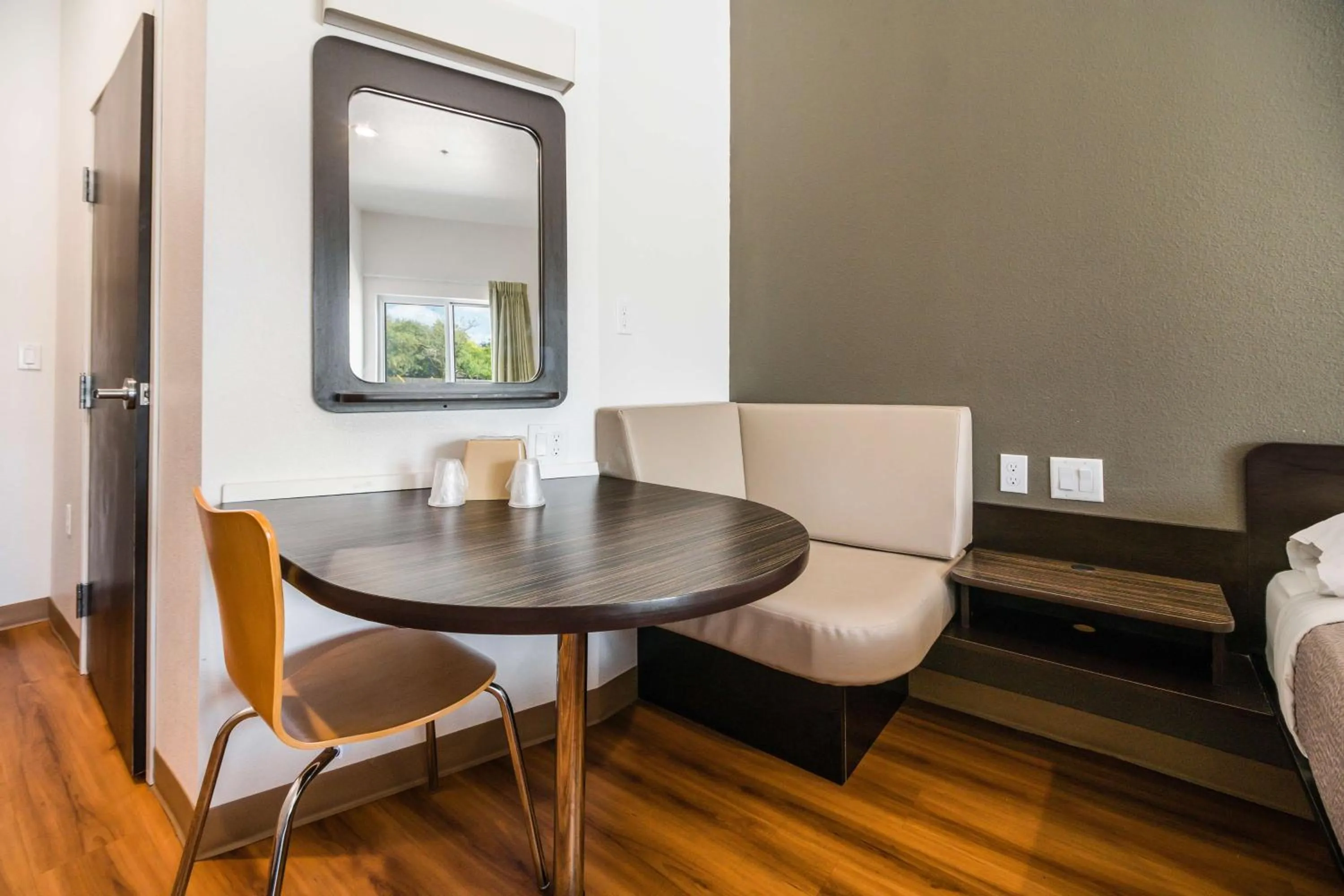 Photo of the whole room in Motel 6-Corpus Christi, TX