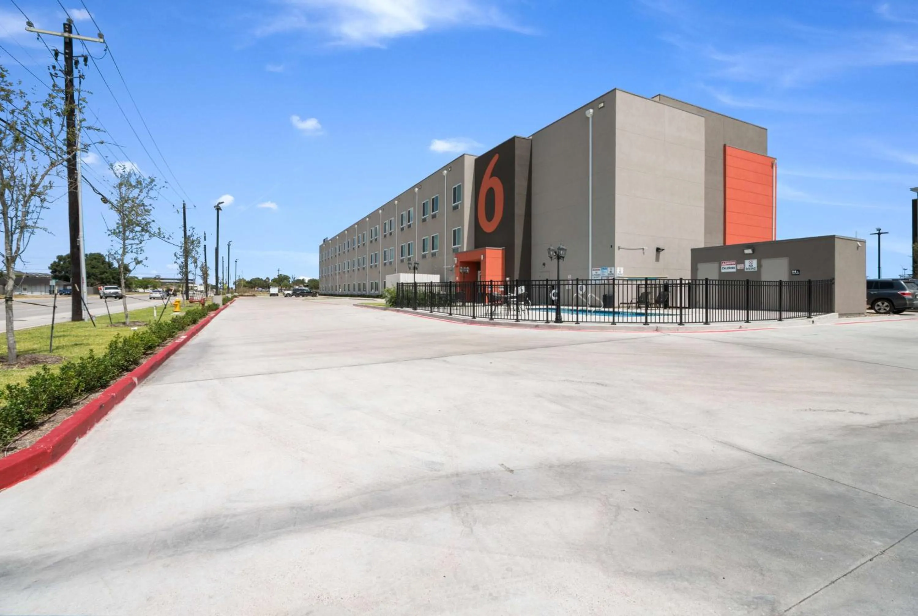 Property building in Motel 6-Corpus Christi, TX